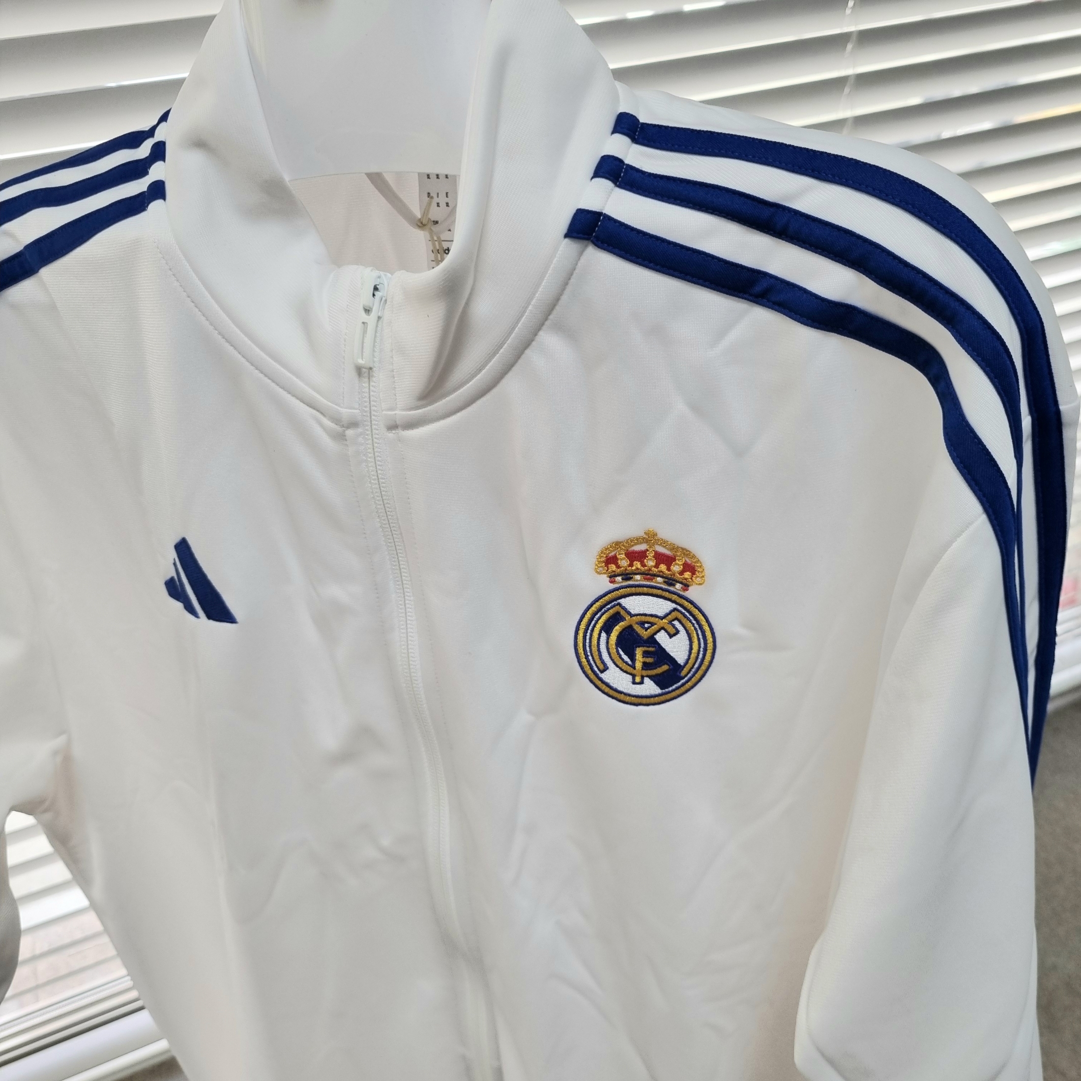 Adidas Real Madrid DNA Track Top White - US Sizing 착용 스타일