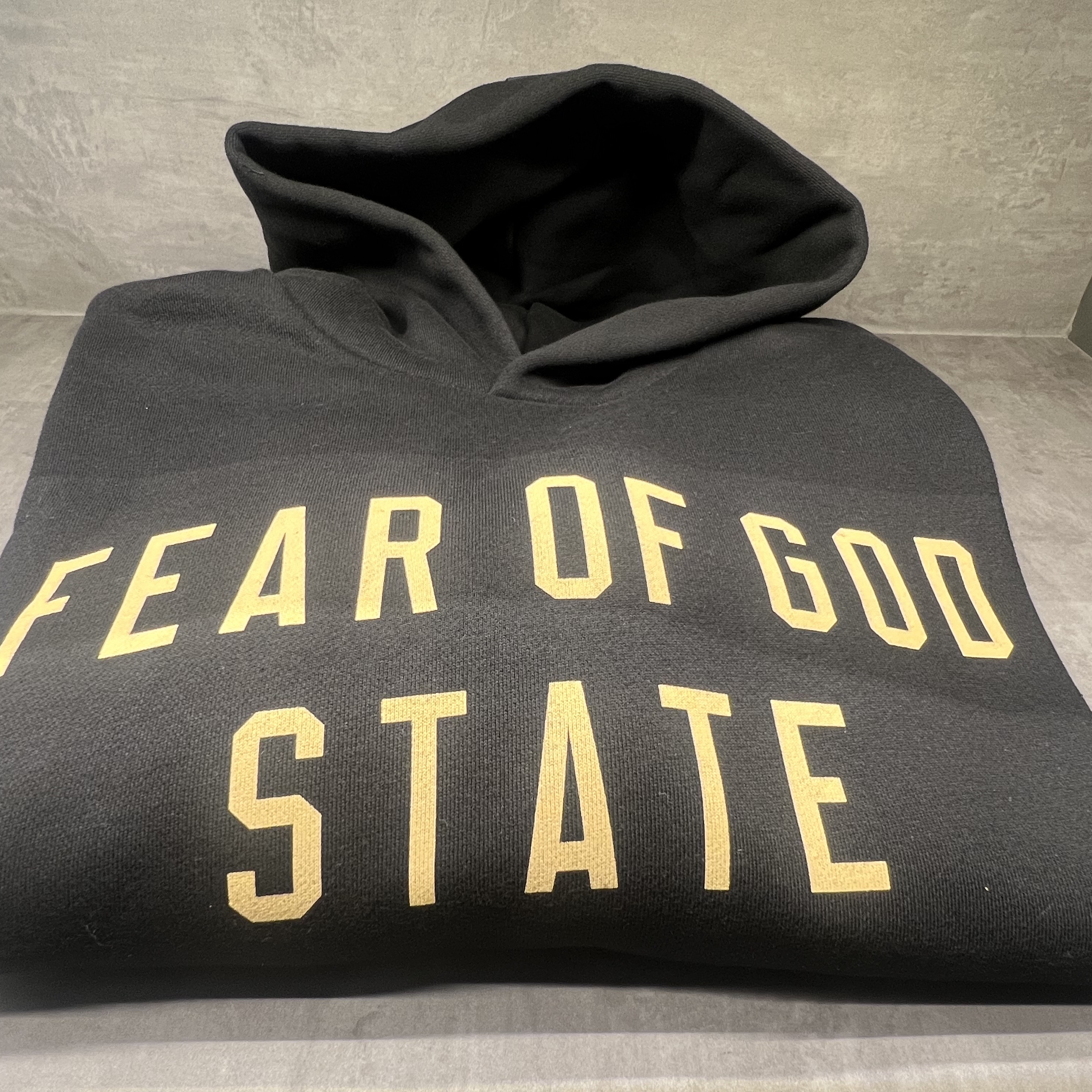 Essentials Fleece State Hoodie Black - 24FW 착용 스타일
