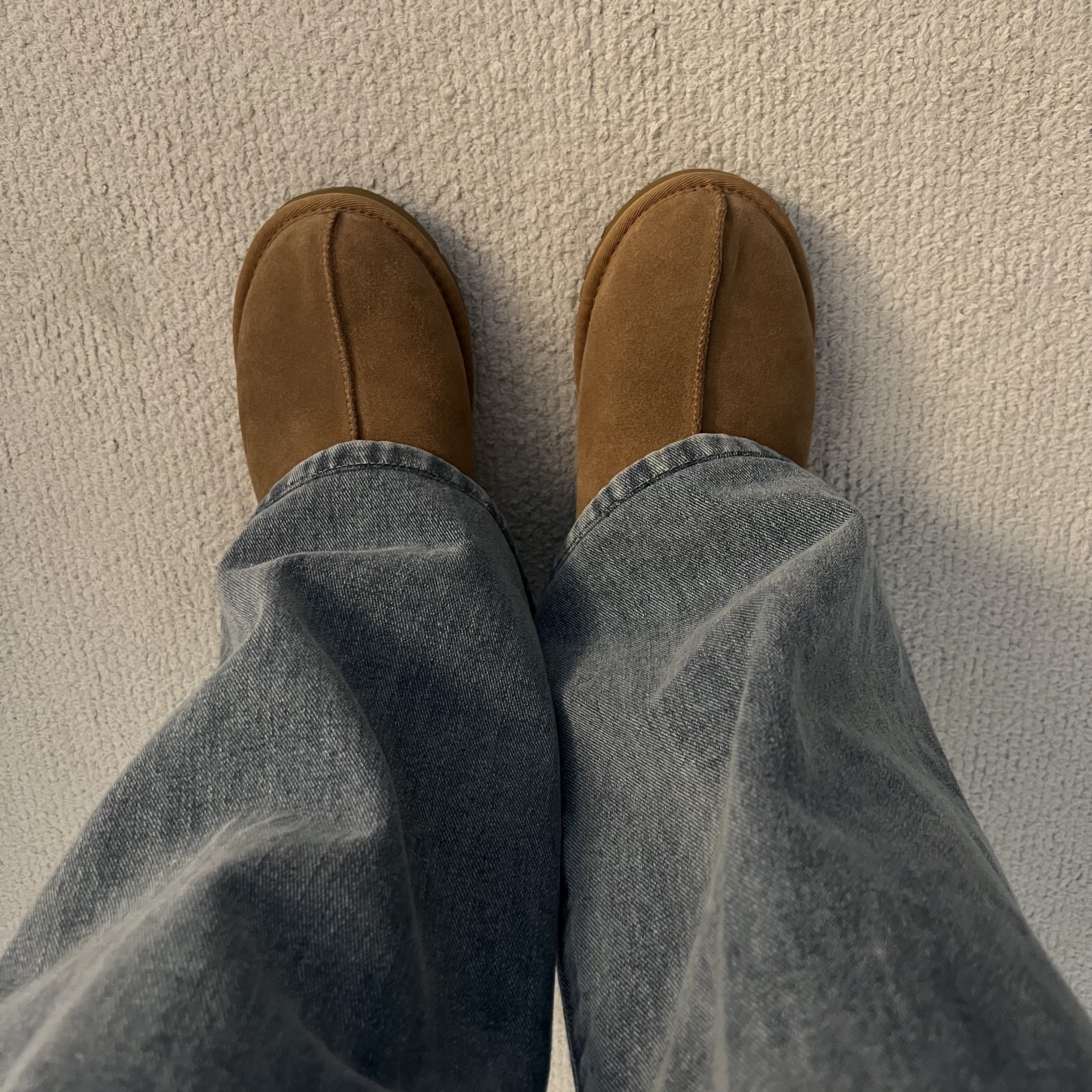UGG Tasman Slipper Chestnut 착용 스타일 - 5