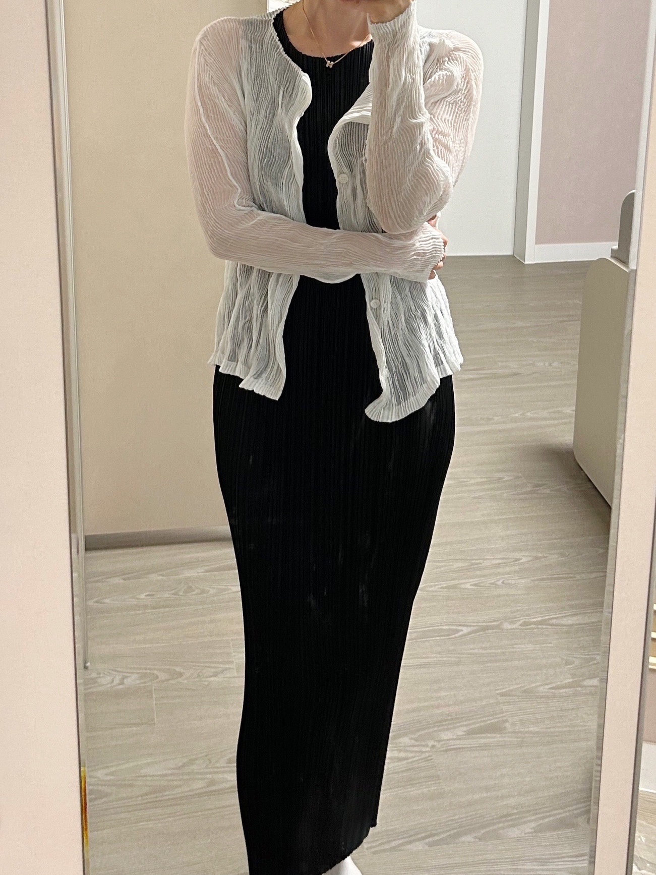(W) Pleats Please Issey Miyake Basics Straight Long Dress Black, (W) Hermes Mini Pop H Pendant Rose Gold & Marron Glace 착용 스타일