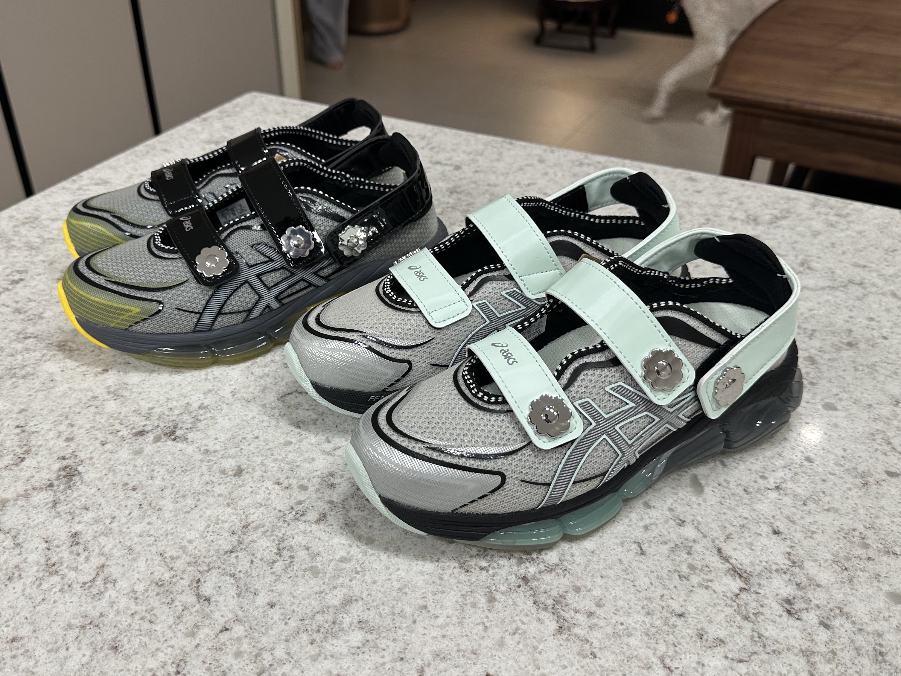 Asics x Cecilie Bahnsen Gel-Quantum 360 VIII Grey Yellow, Asics x Cecilie Bahnsen Gel-Quantum 360 VIII Silver Mint 착용 스타일 - 1