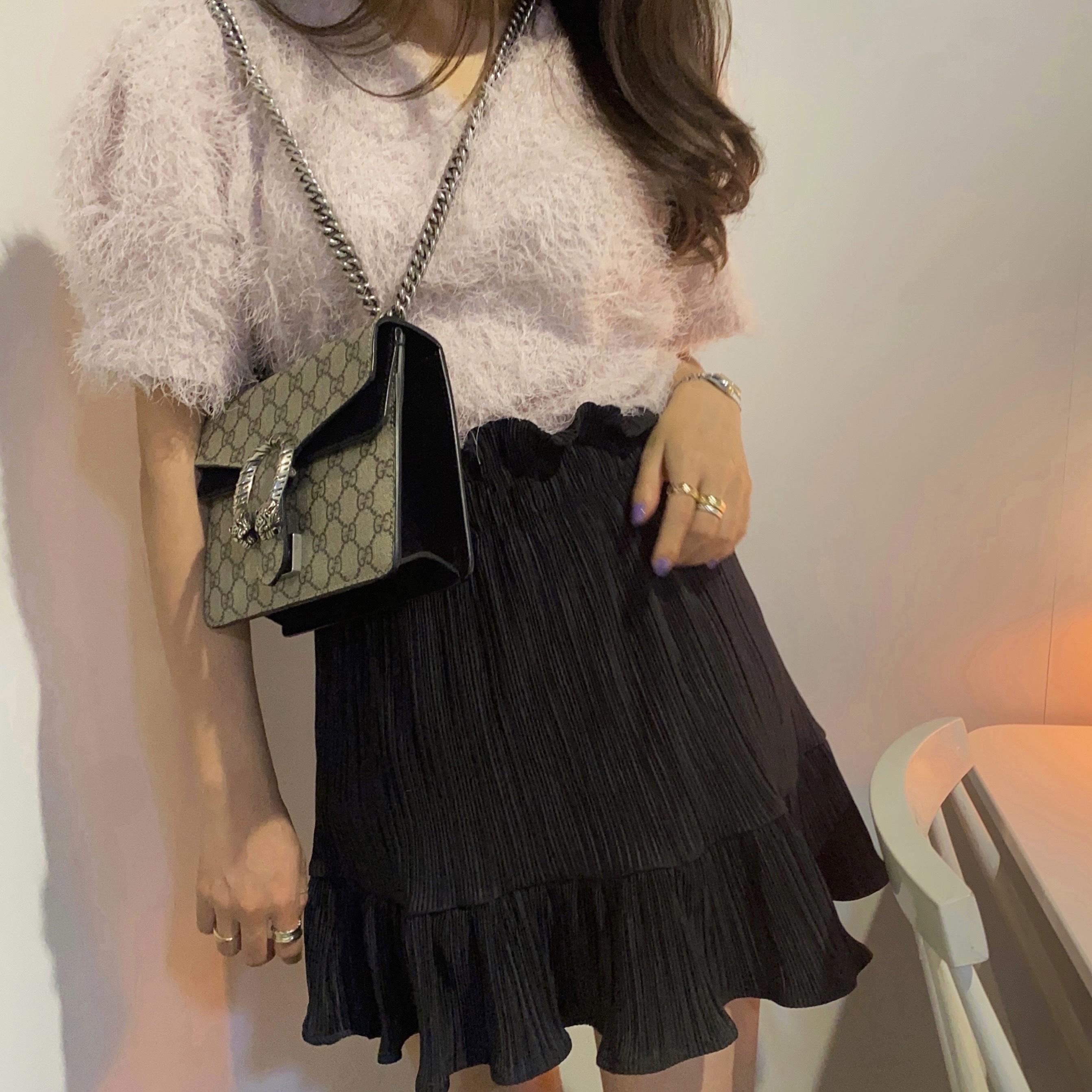 Gucci Dionysus Mini Bag GG Supreme 착용 스타일