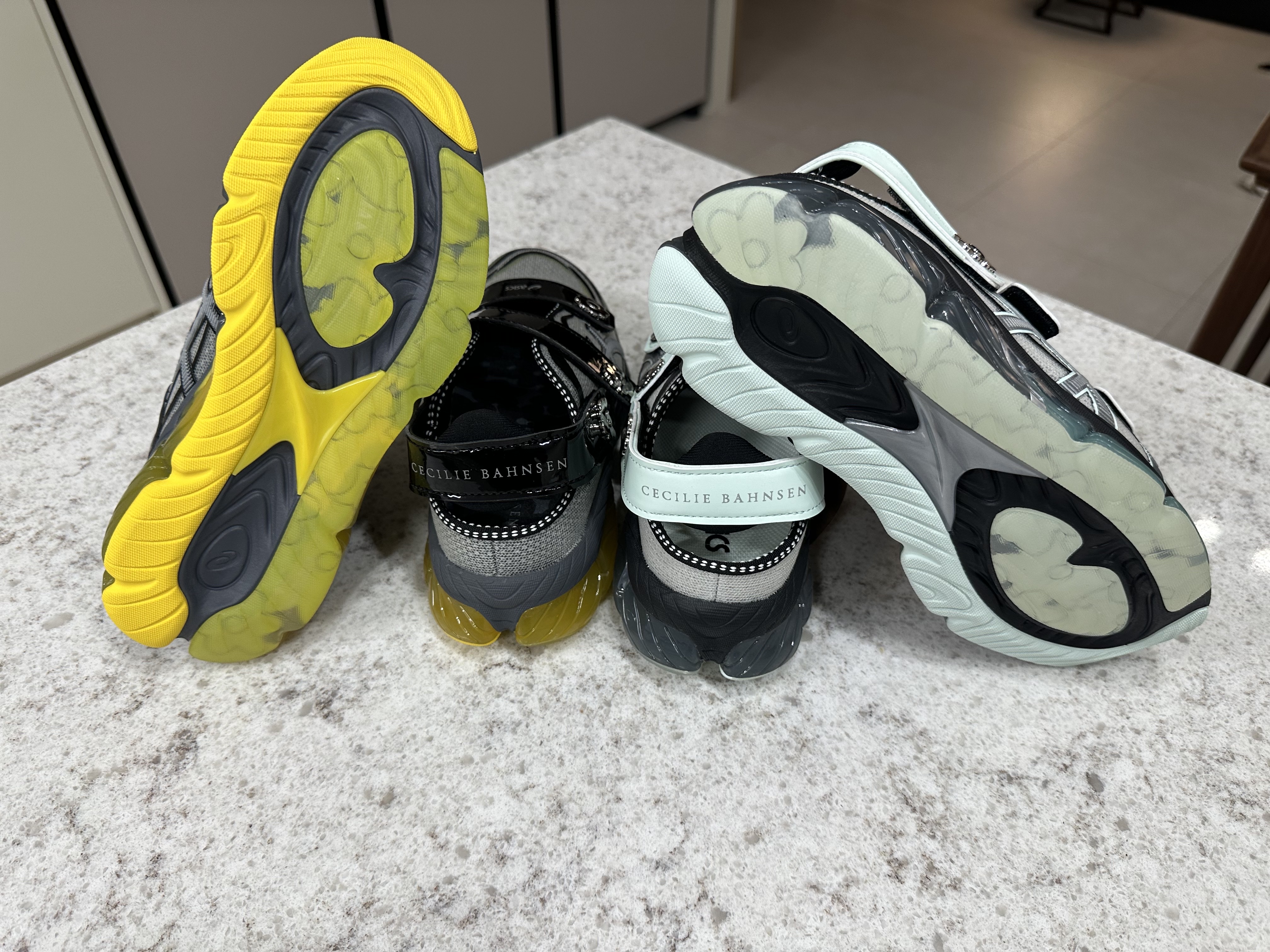 Asics x Cecilie Bahnsen Gel-Quantum 360 VIII Grey Yellow, Asics x Cecilie Bahnsen Gel-Quantum 360 VIII Silver Mint 착용 스타일 - 6
