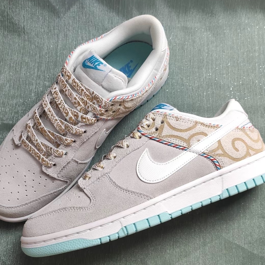 Nike Dunk Low Retro SE Barber Shop Grey 착용 스타일
