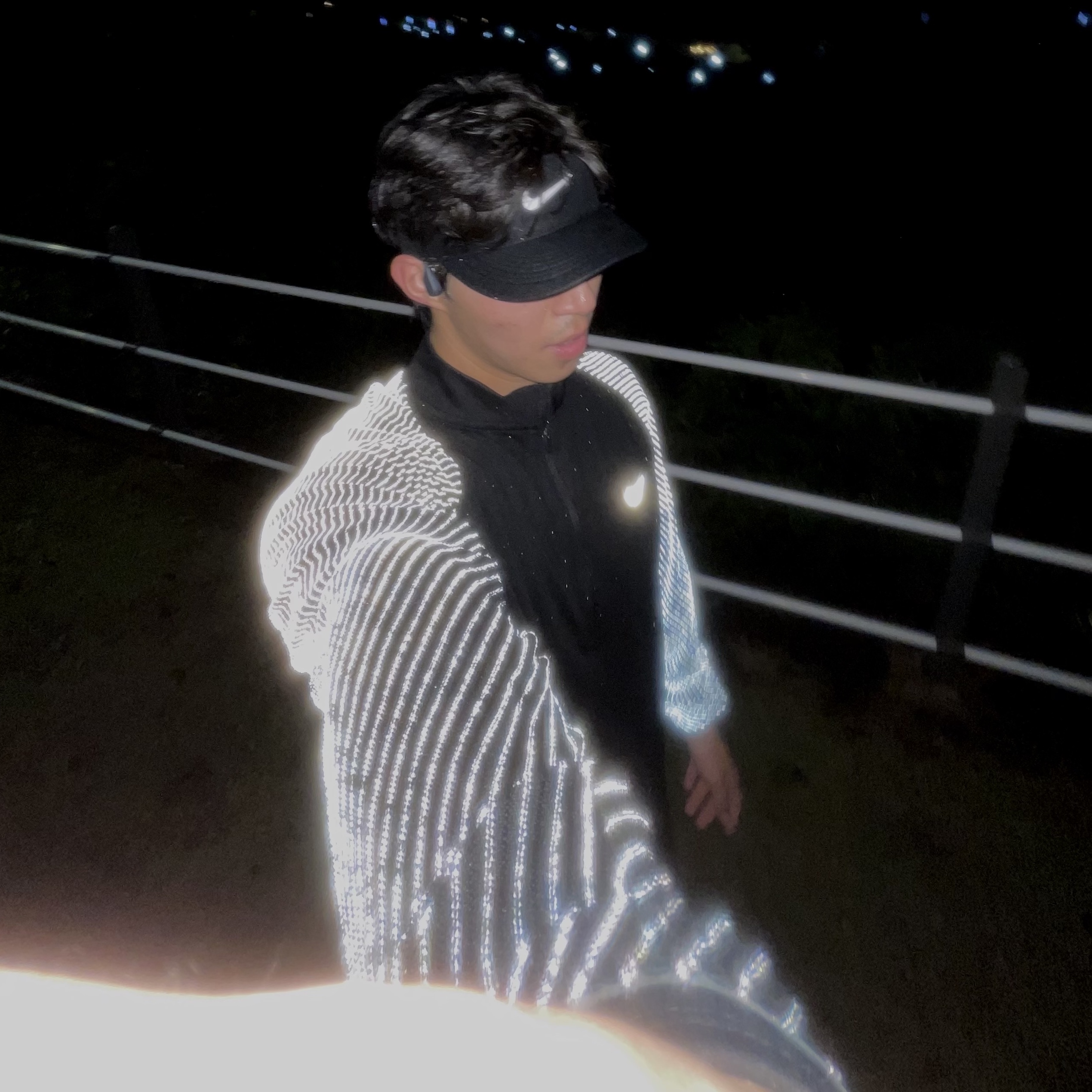 Nike Dri-Fit ADV Ace Tennis Visor Black 착용 스타일