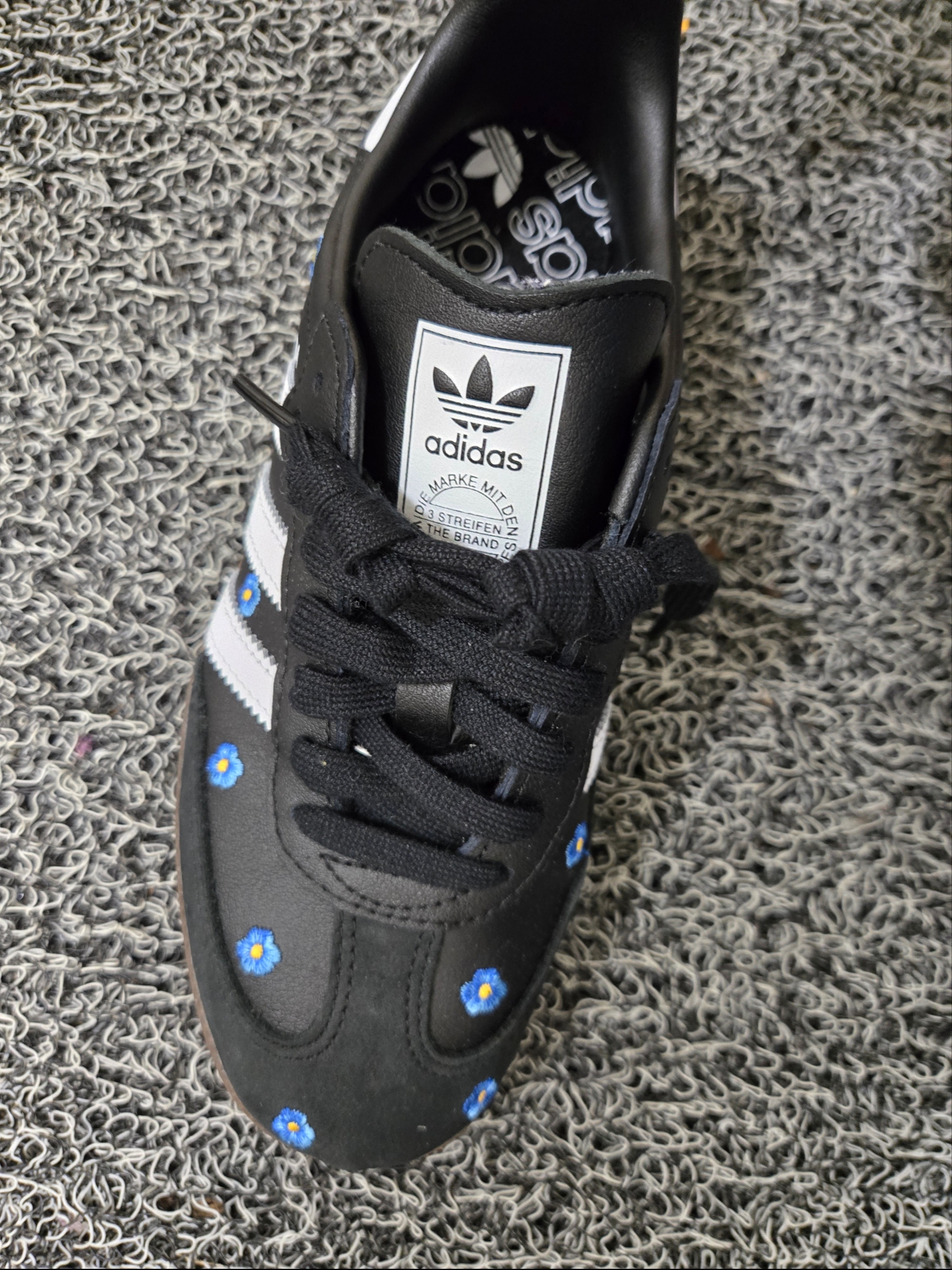 (W) Adidas Samba OG Cream White Core Black 착용 스타일