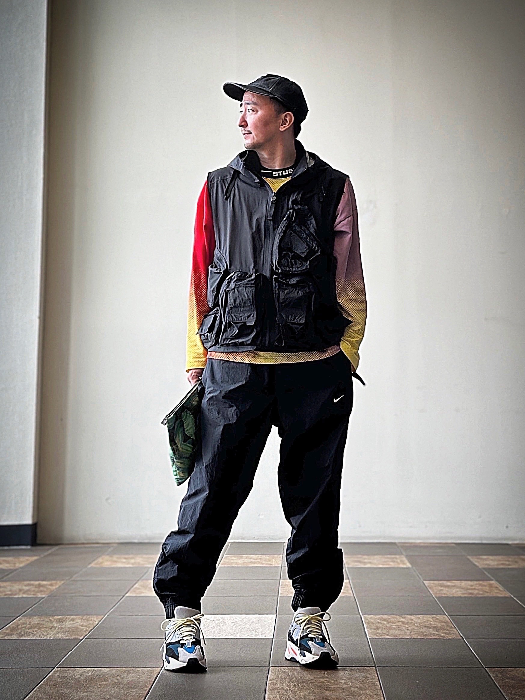 Supreme Pigment Canvas S Logo 6-Panel Black - 23SS, Nike x Drake Nocta NRG LR Track Jacket Black (DR2618-010) 착용 스타일
