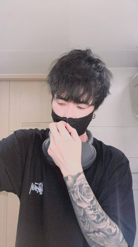 KREAM 프로필 이미지