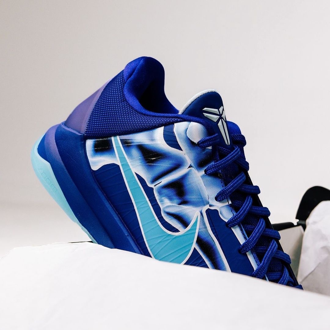 Nike Kobe 5 Protro Deep Royal Blue 착용 스타일 - 9