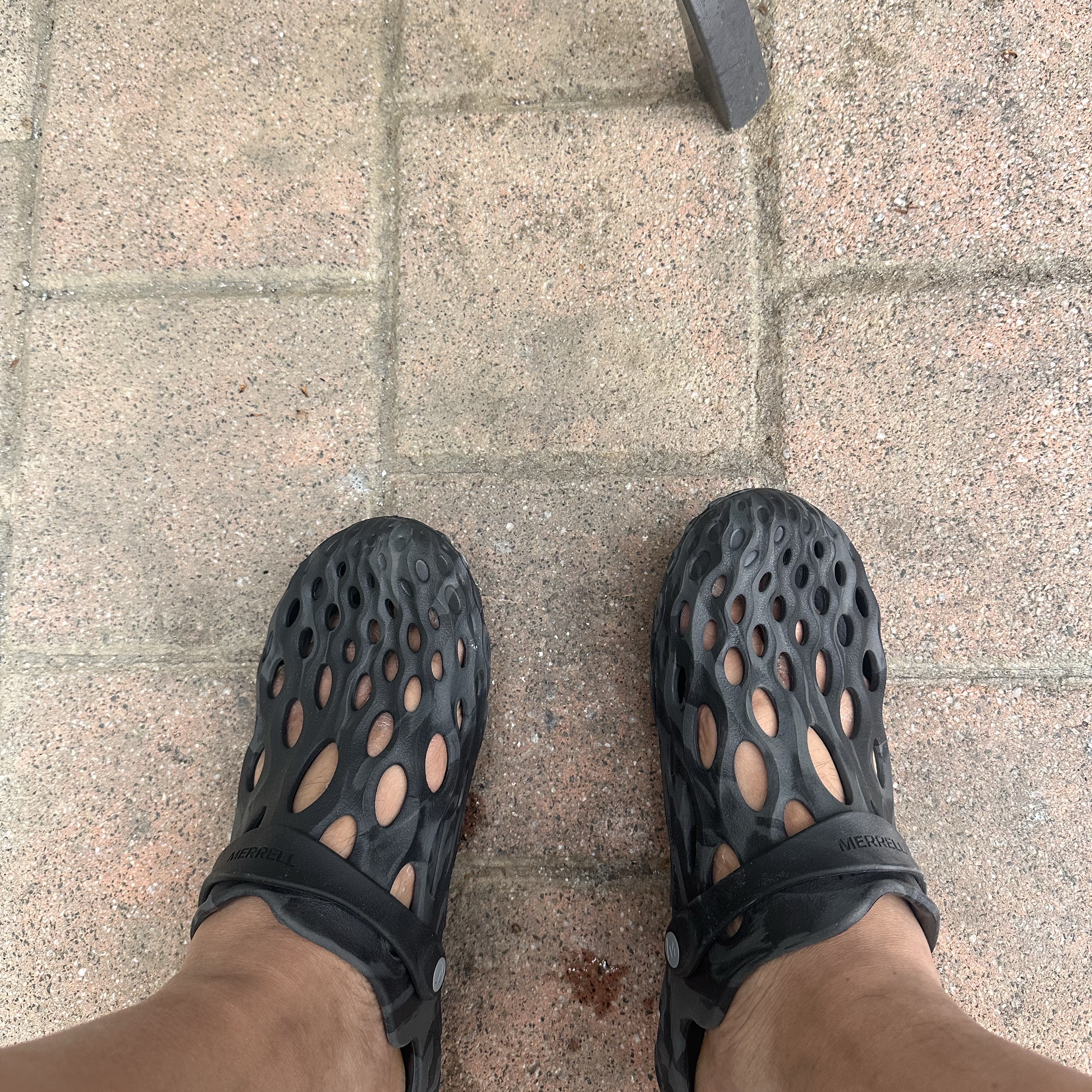 Merrell Hydro Moc Black 착용 스타일