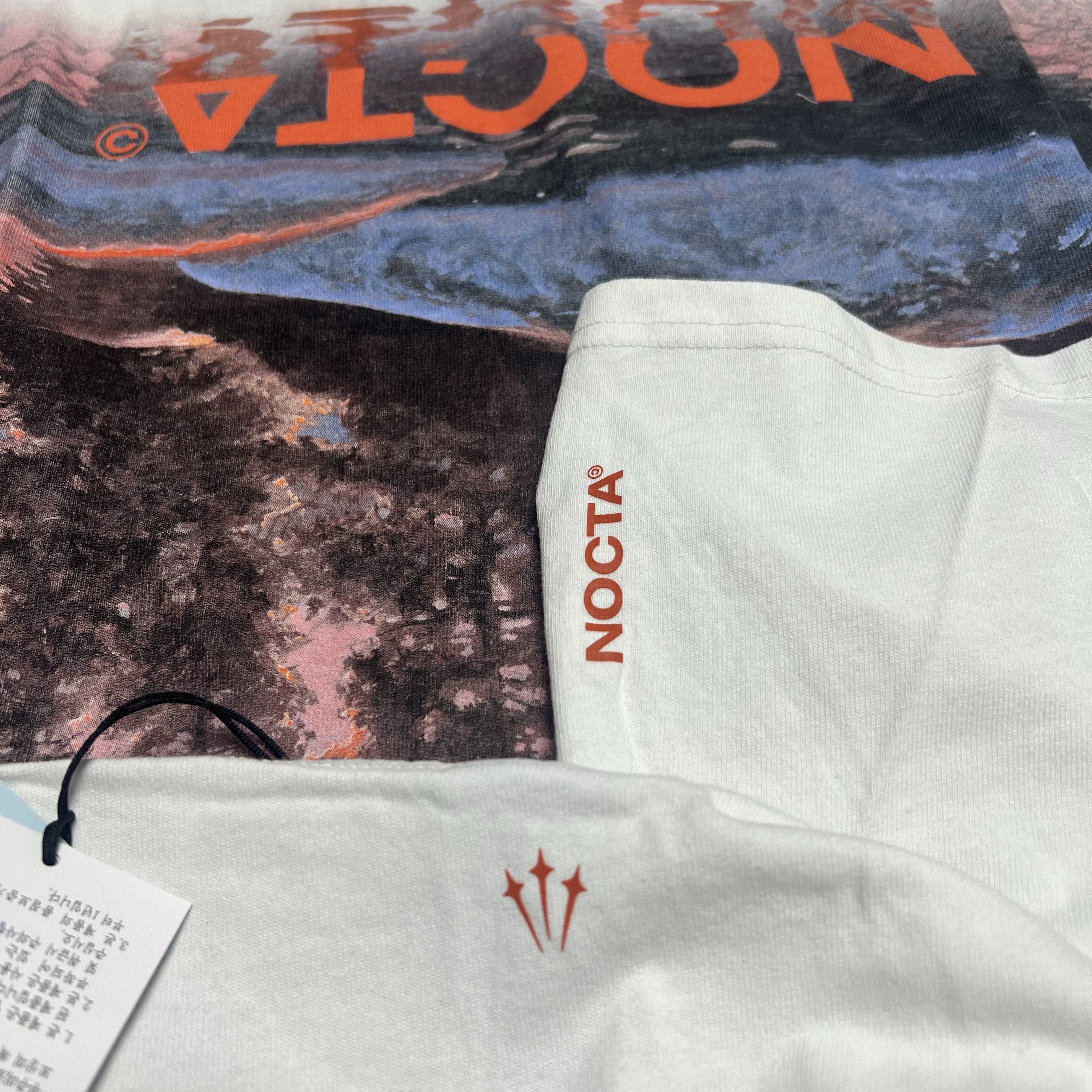 Nike x Drake Nocta Opal Reels Tee White (FV7865-100) 착용 스타일 - 1