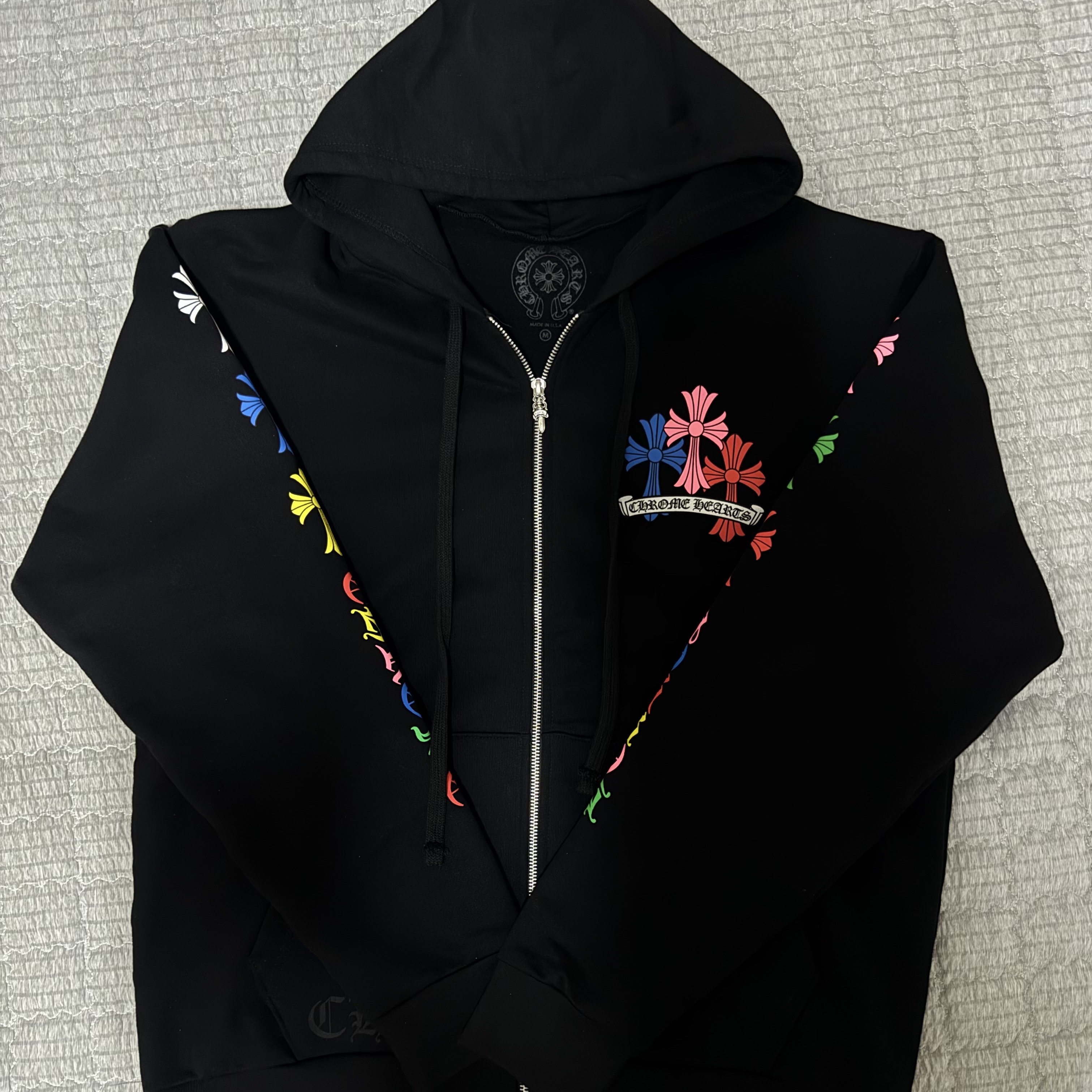 Chrome Hearts Multi Color Cross Fleece Zip-Up Hoodie Black 착용 스타일 - 1