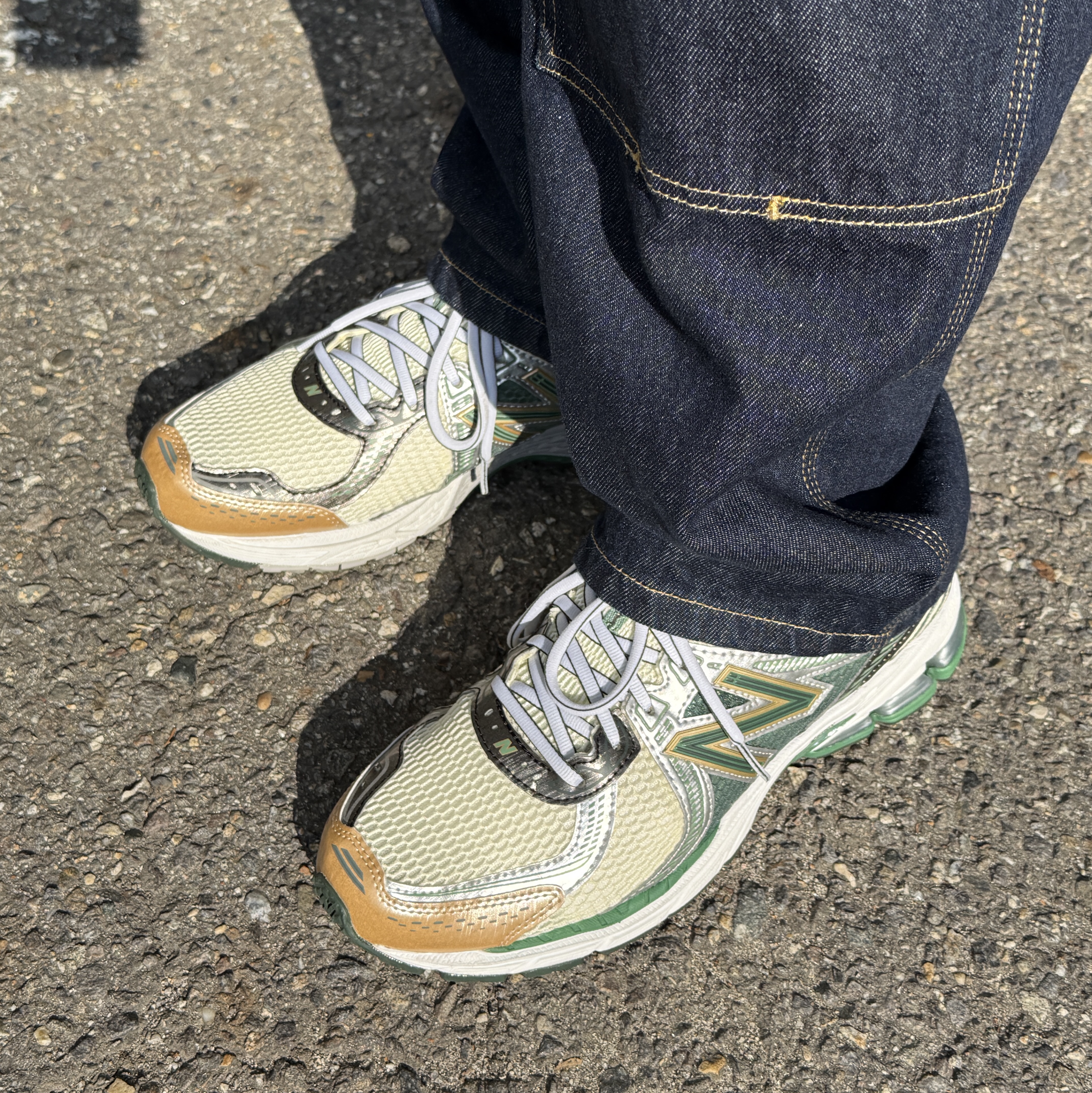 New Balance x Aime Leon Dore 860v2 Green 착용 스타일 - 2
