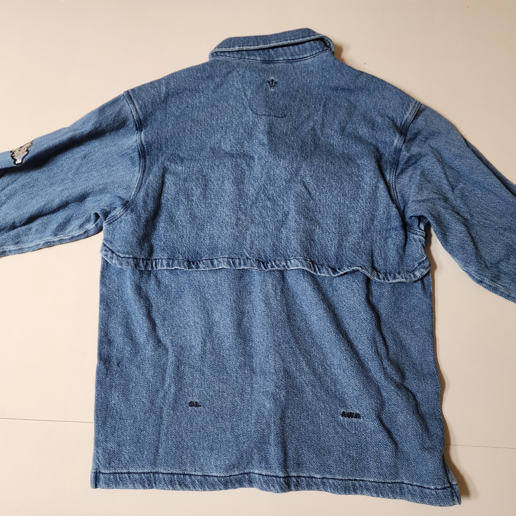 Nike x Drake Nocta Opal Lily Pad Denim Shirt French Blue (FZ3260-486) 착용 스타일 - 2
