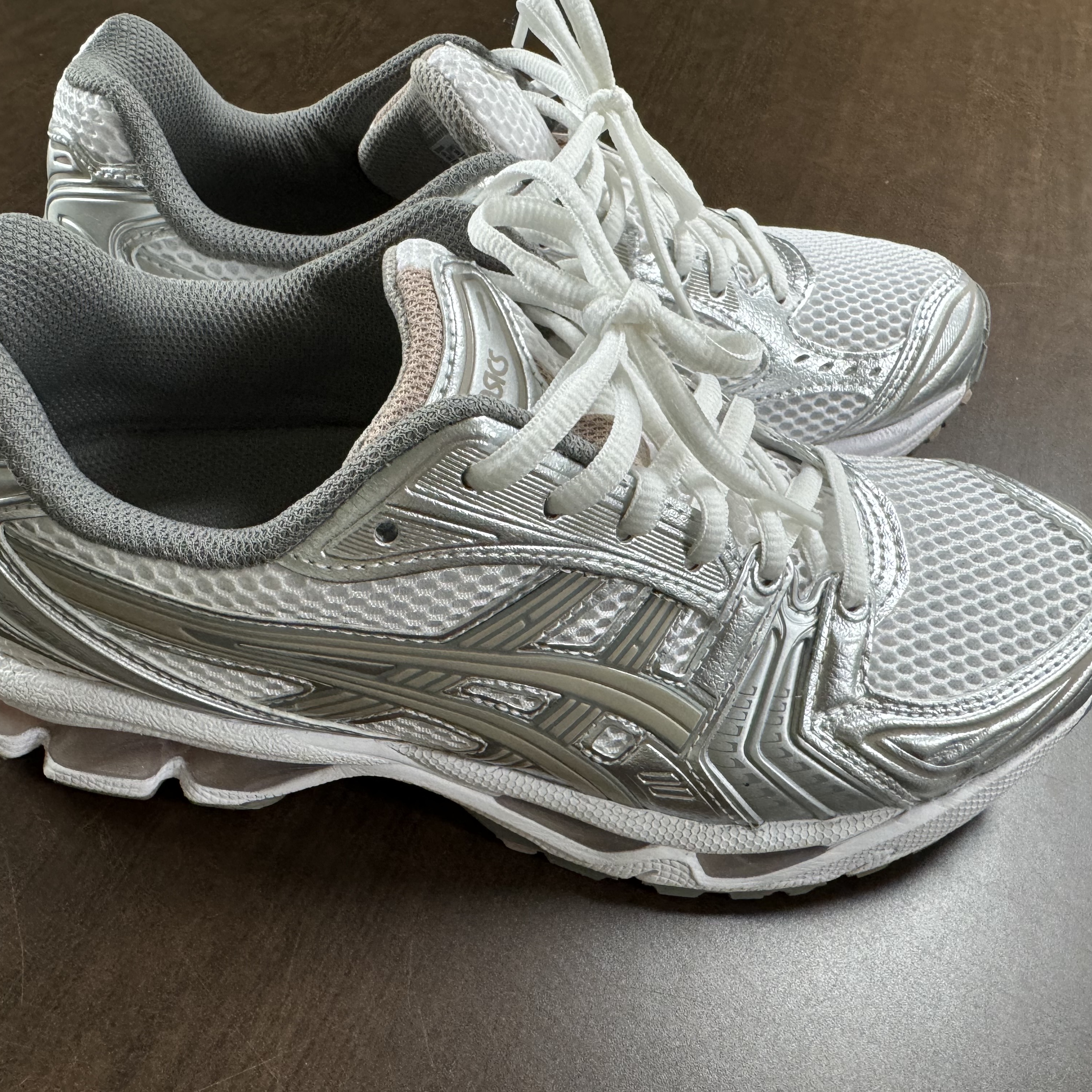 (W) Asics Gel-Kayano 14 White Moonrock 착용 스타일 - 1