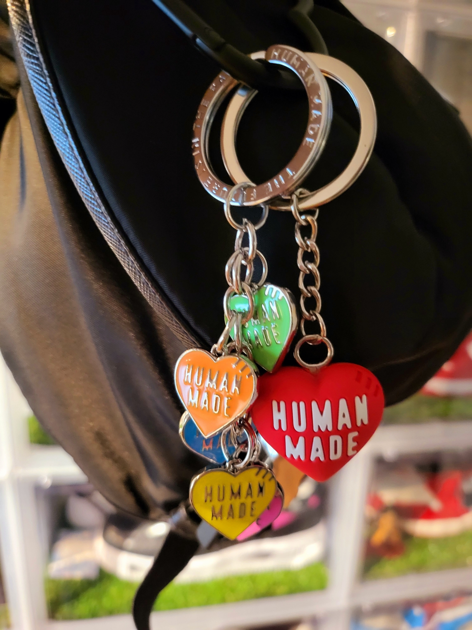 Human Made Heart Rubber Key Chain Red, Human Made Heart Carabiner Black 착용 스타일