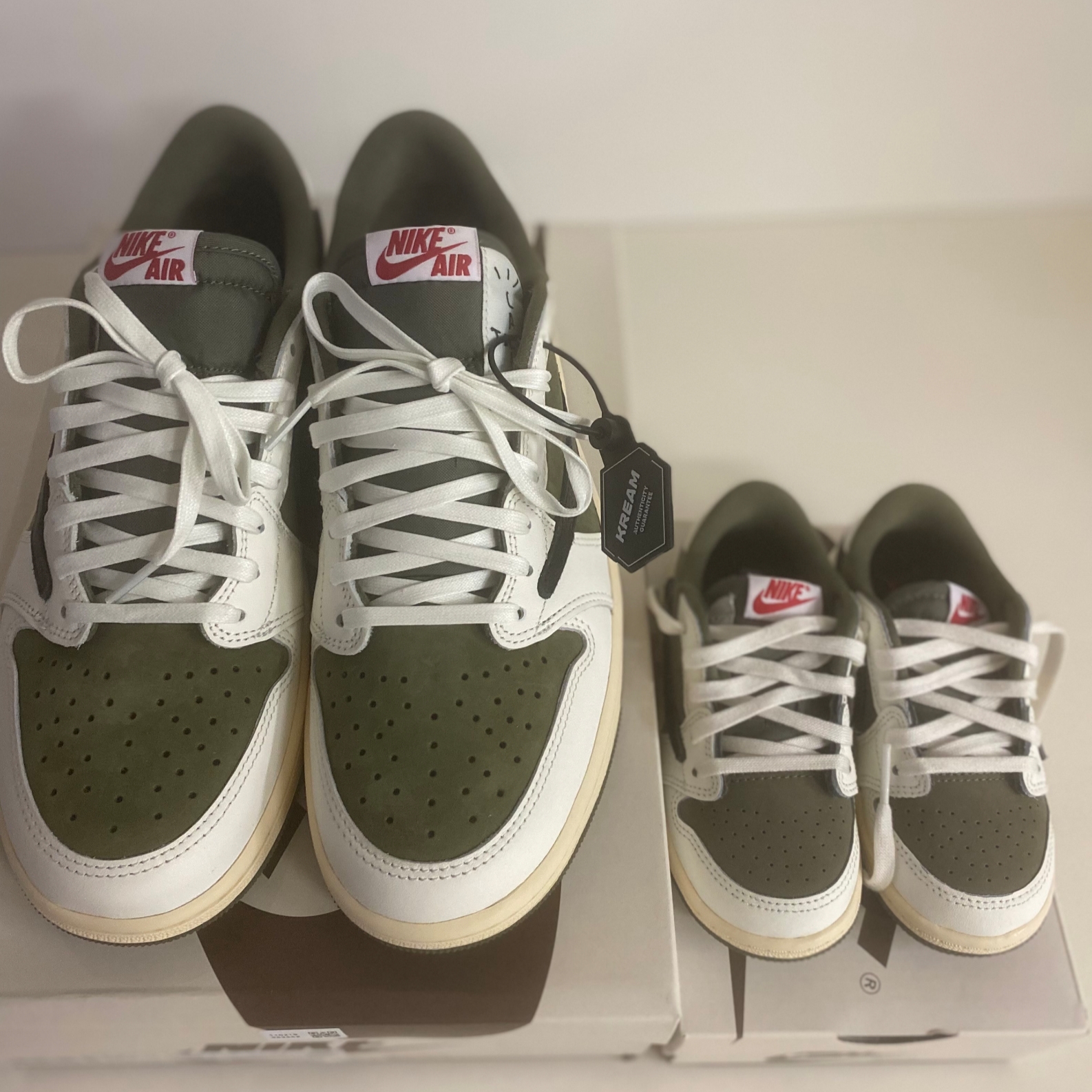 (TD) Jordan 1 x Travis Scott Retro Low OG SP Reverse Olive, Jordan 1 x Travis Scott Retro Low OG SP Reverse Olive 착용 스타일