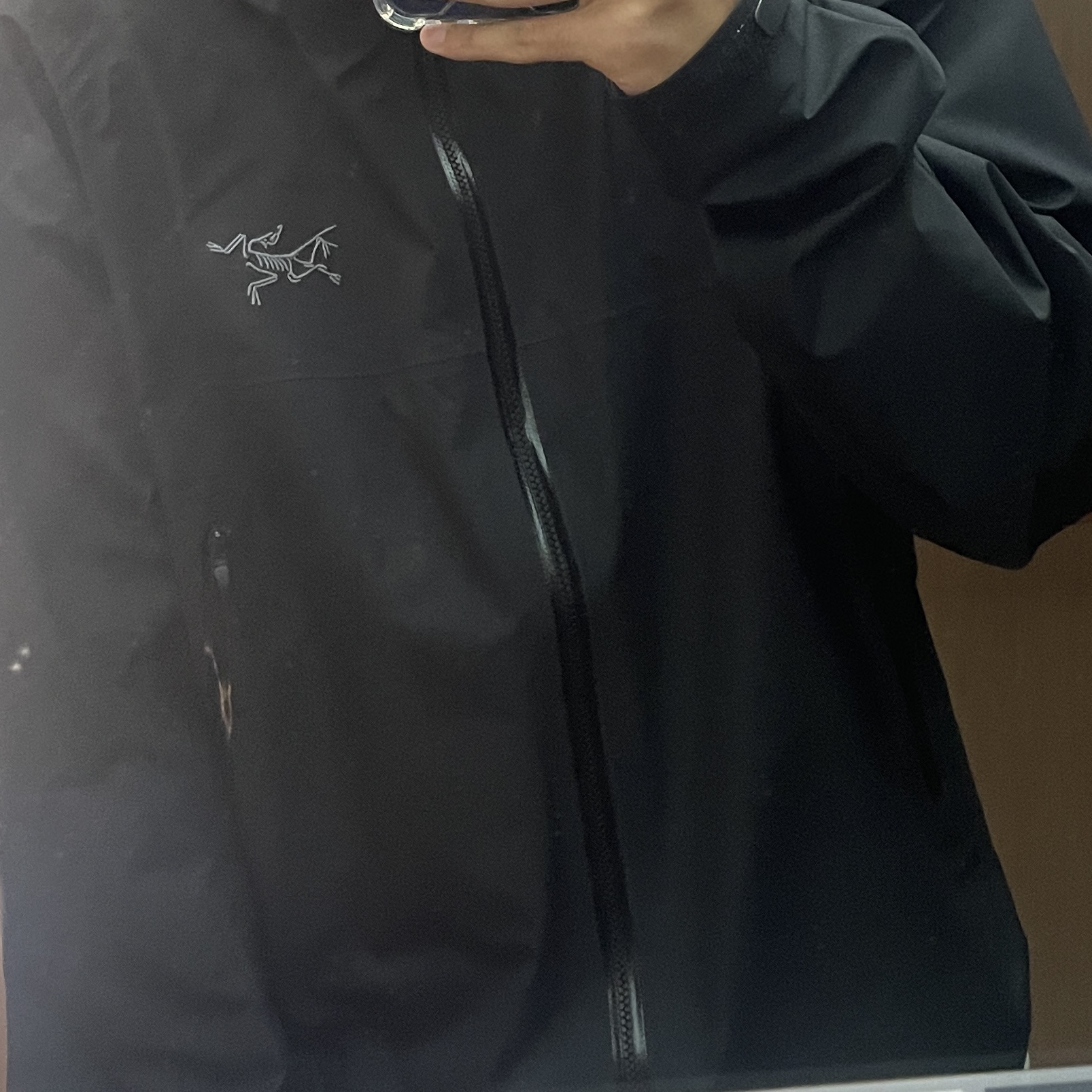 Arc'teryx Beta Jacket Black 착용 스타일