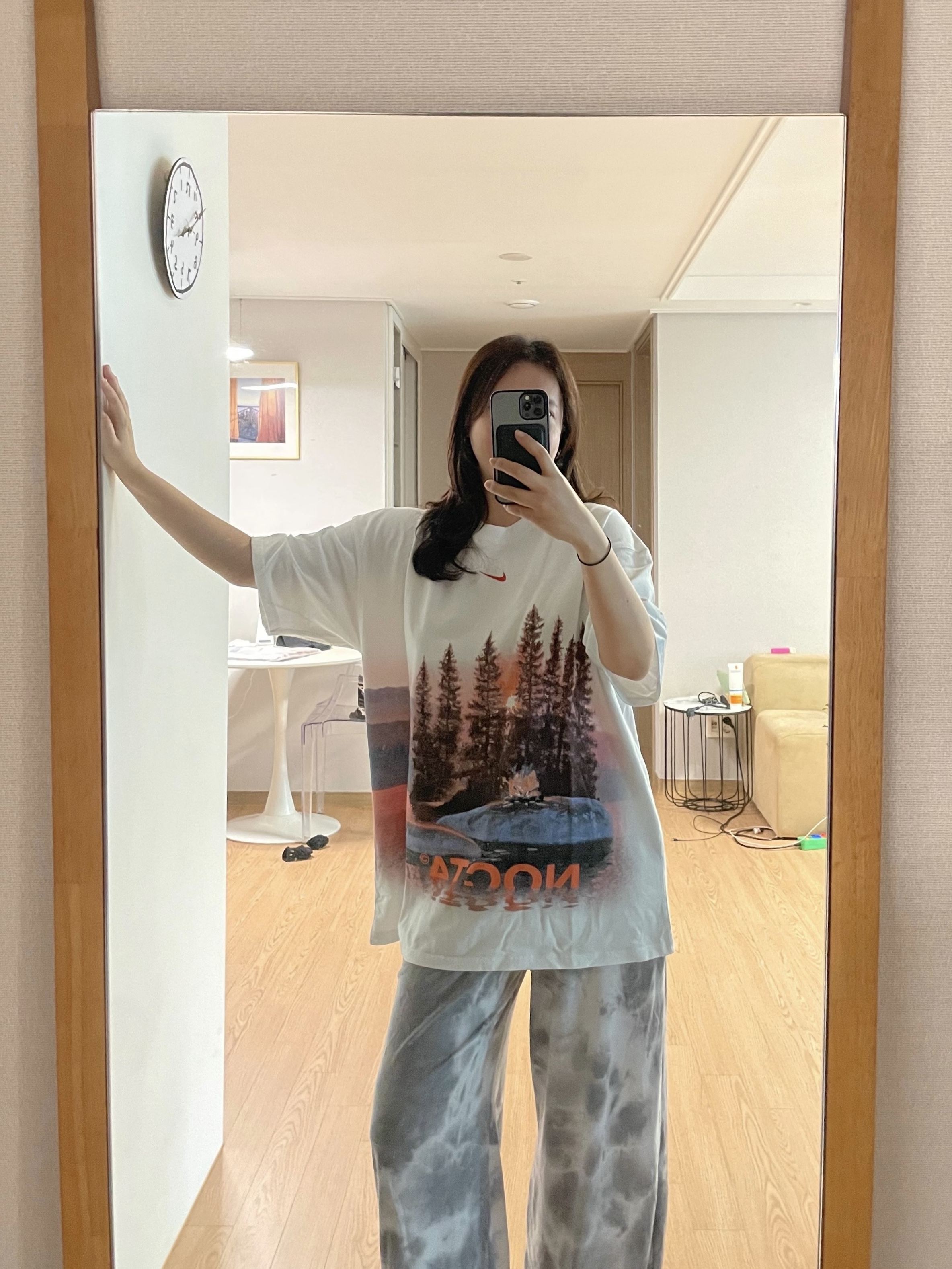 Nike x Drake Nocta Opal Reels Tee White (FV7865-100) 착용 스타일 - 1