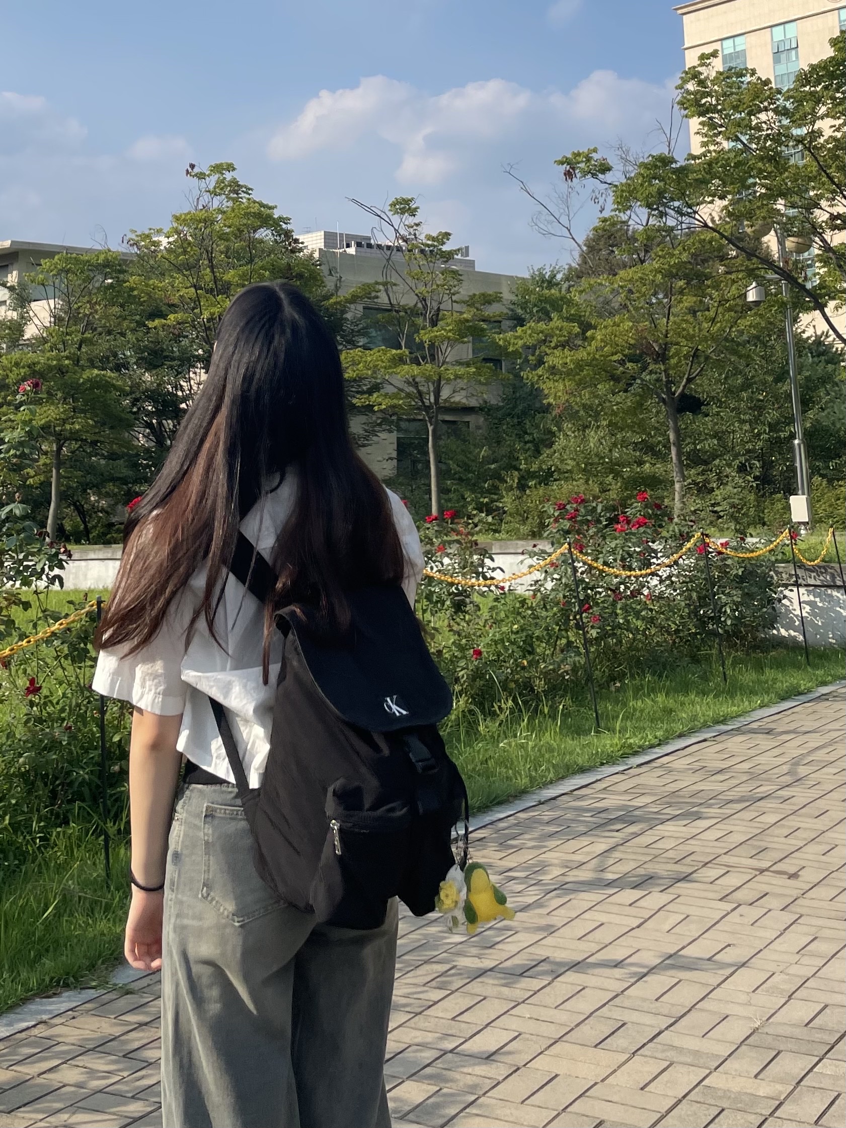 Calvin Klein CKJ City Nylon Backpack Black 착용 스타일 - 3