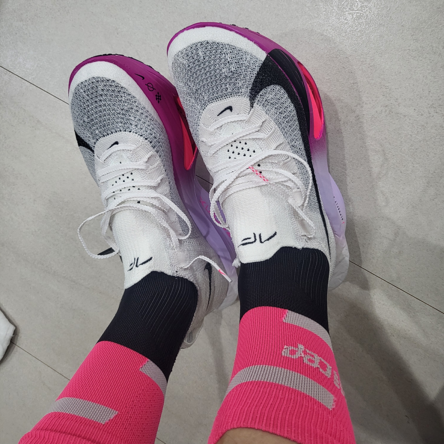 Nike Air Zoom Alphafly Next% 3 Hyper Pink 착용 스타일