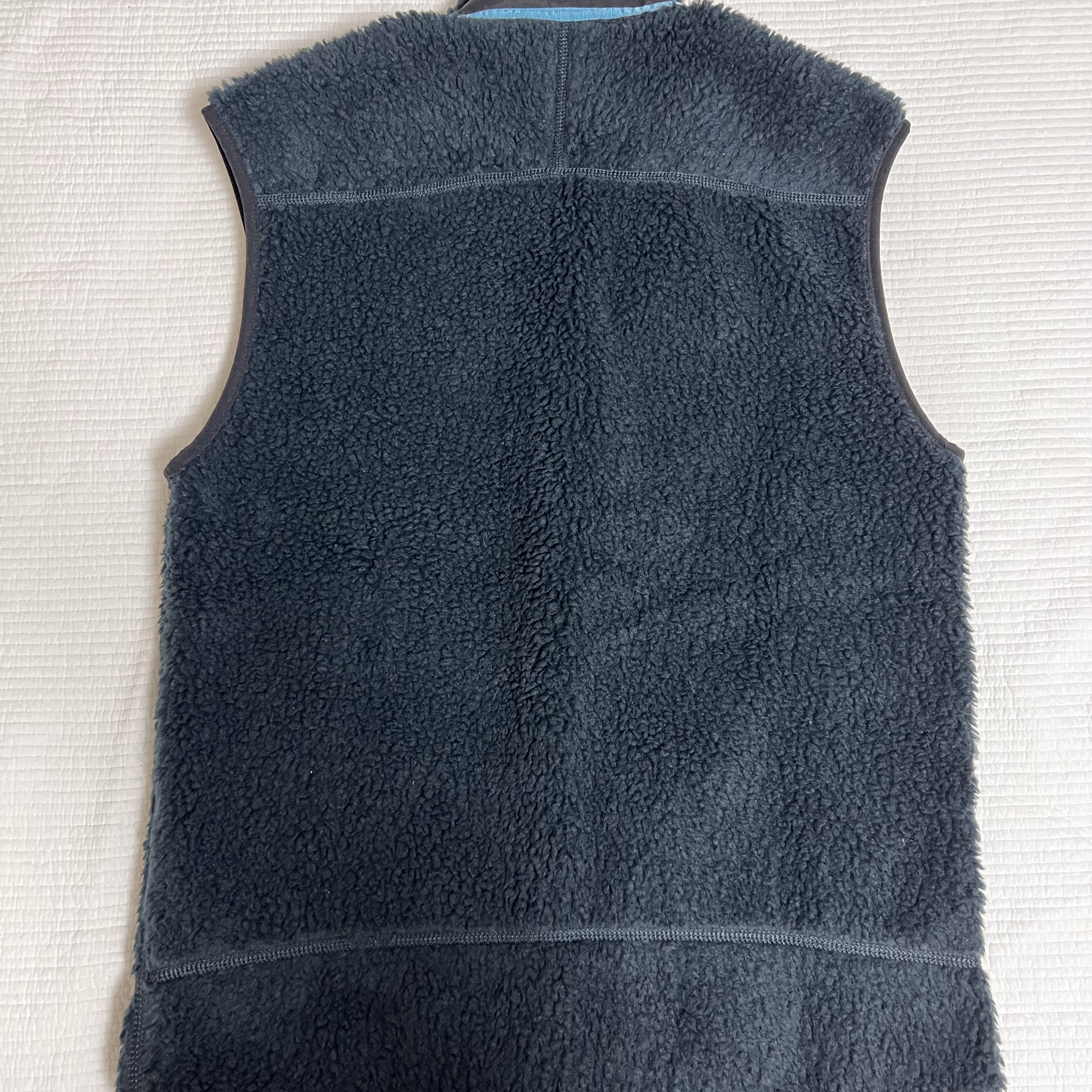 Patagonia Classic Retro-X Vest Pitch Blue 착용 스타일 - 4