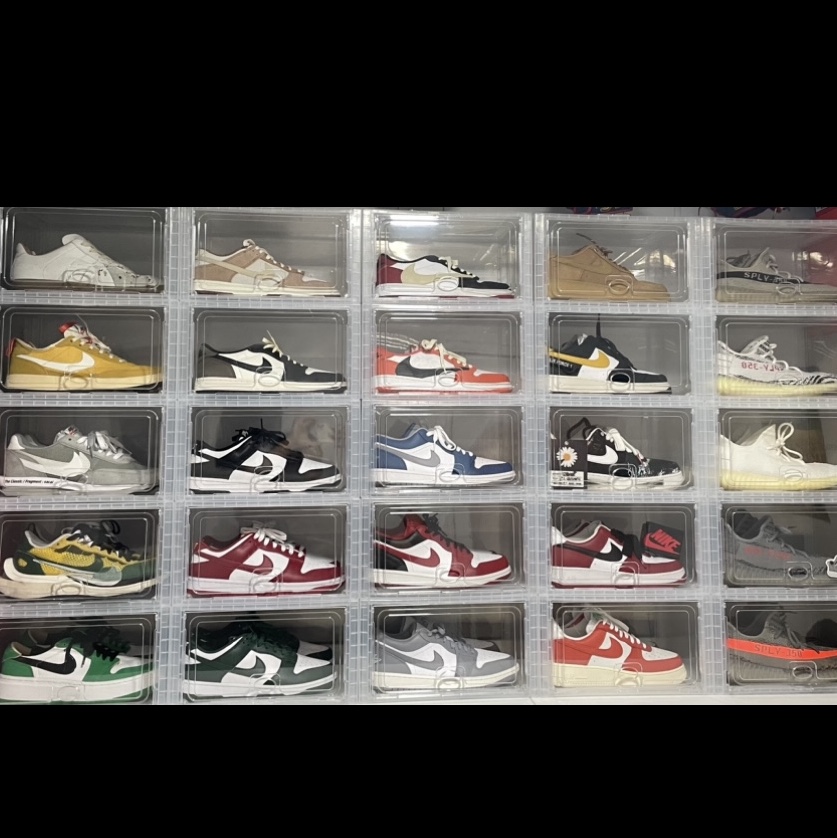Nike Air Force 1 '07 LV8 Pojangmacha, Adidas Yeezy Boost 350 V2 Zebra 2017/2019/2020 착용 스타일
