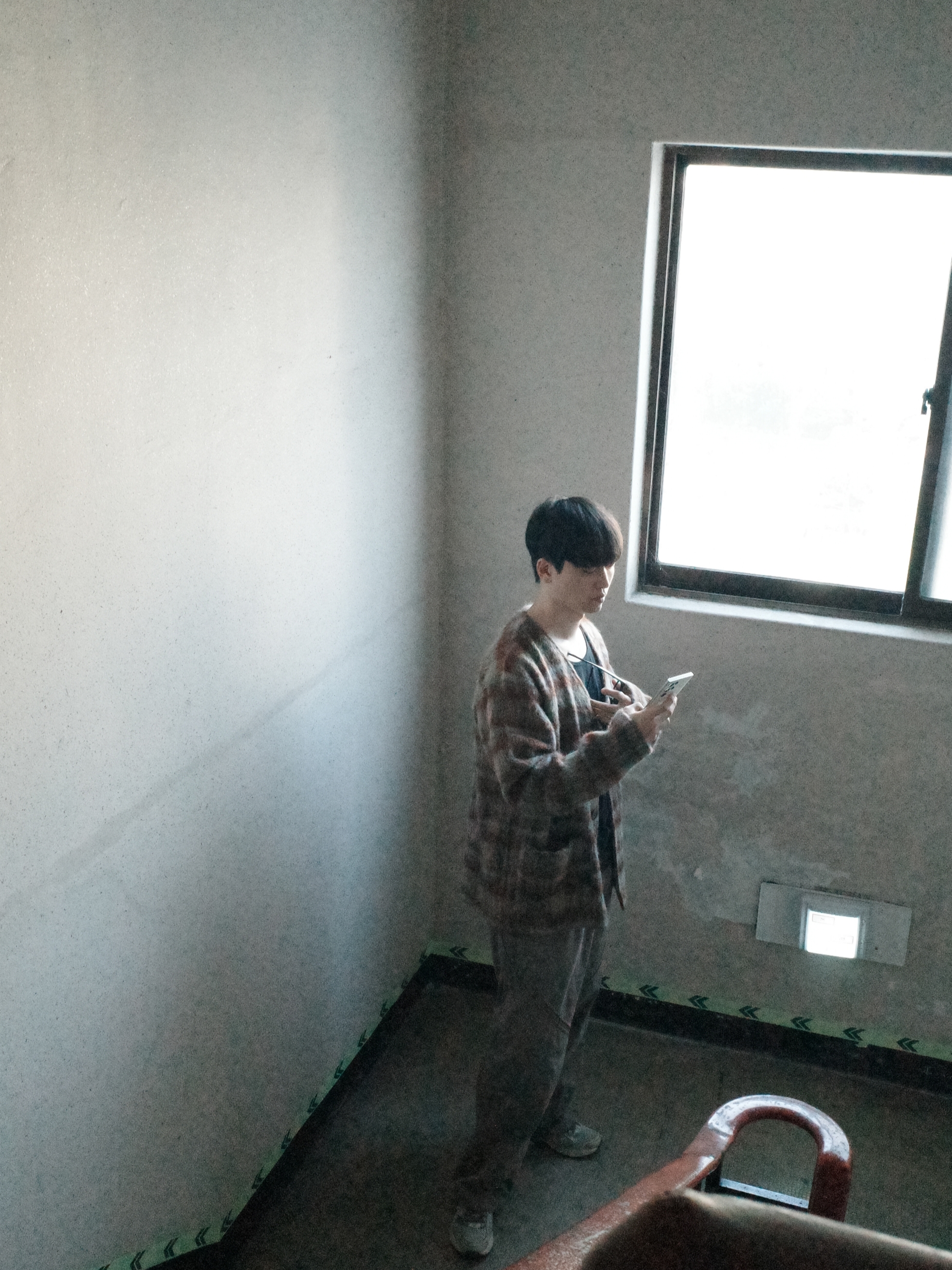 Our Legacy Cardigan Mohair Ament Check, Asics Gel-1130 Birch Dark Taupe - Korea Exclusive 착용 스타일 - 2