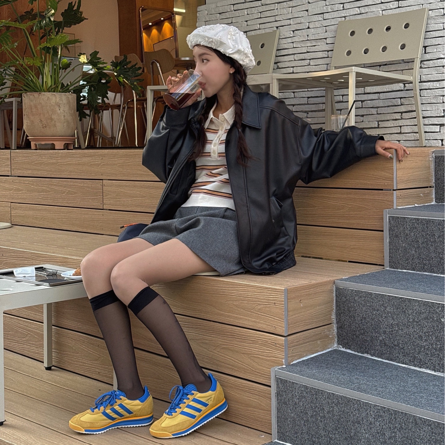 Adidas SL 72 RS Utility Yellow Bright Royal 착용 스타일 - 6