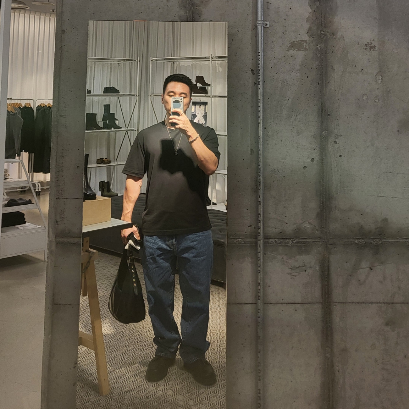 Supreme Baggy Jean Washed Indigo - 24FW 착용 스타일