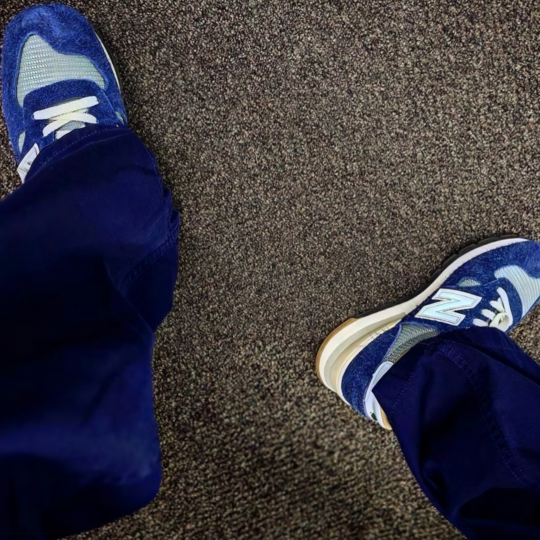 New Balance x Carhartt WIP 990v1 Made in USA Sculpture Center 착용 스타일