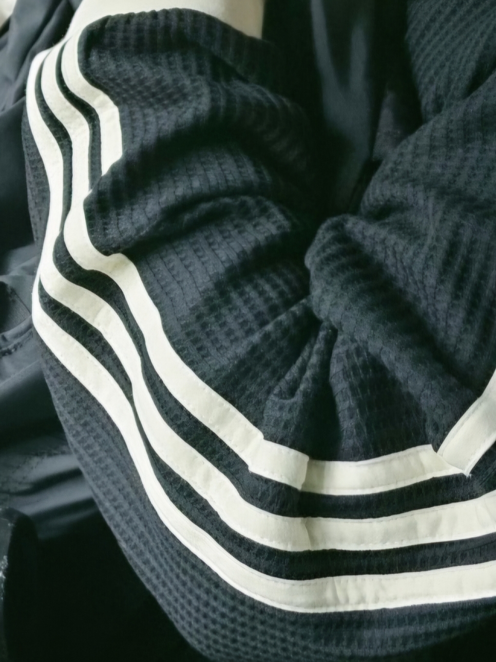 Adidas Waffle Beckenbauer Track Top Black - KR Sizing 착용 스타일