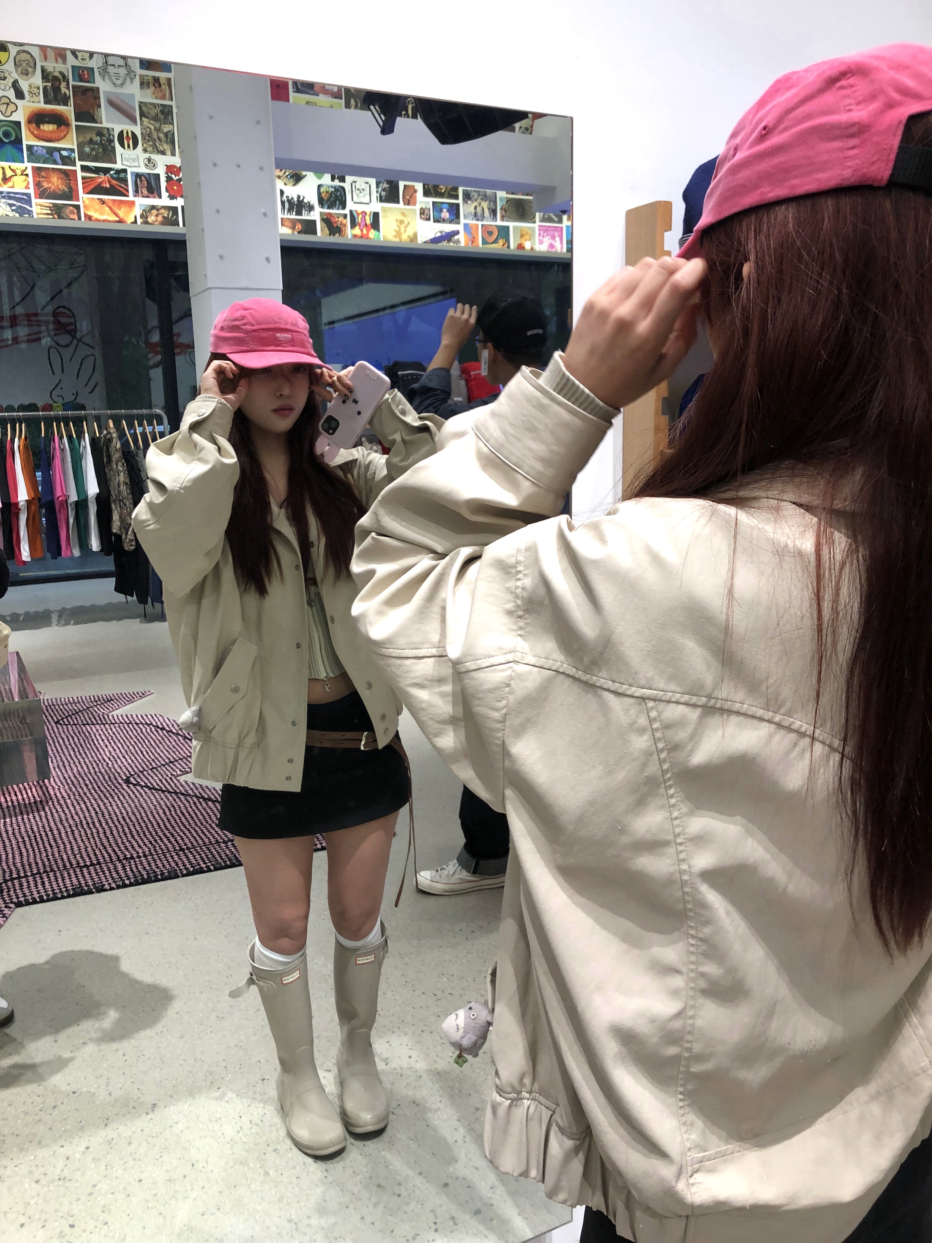 Supreme Corduroy Pocket Camp Cap Pink - 24FW, (W) Hunter Original Tall Rain Boots Skimming Stone 착용 스타일
