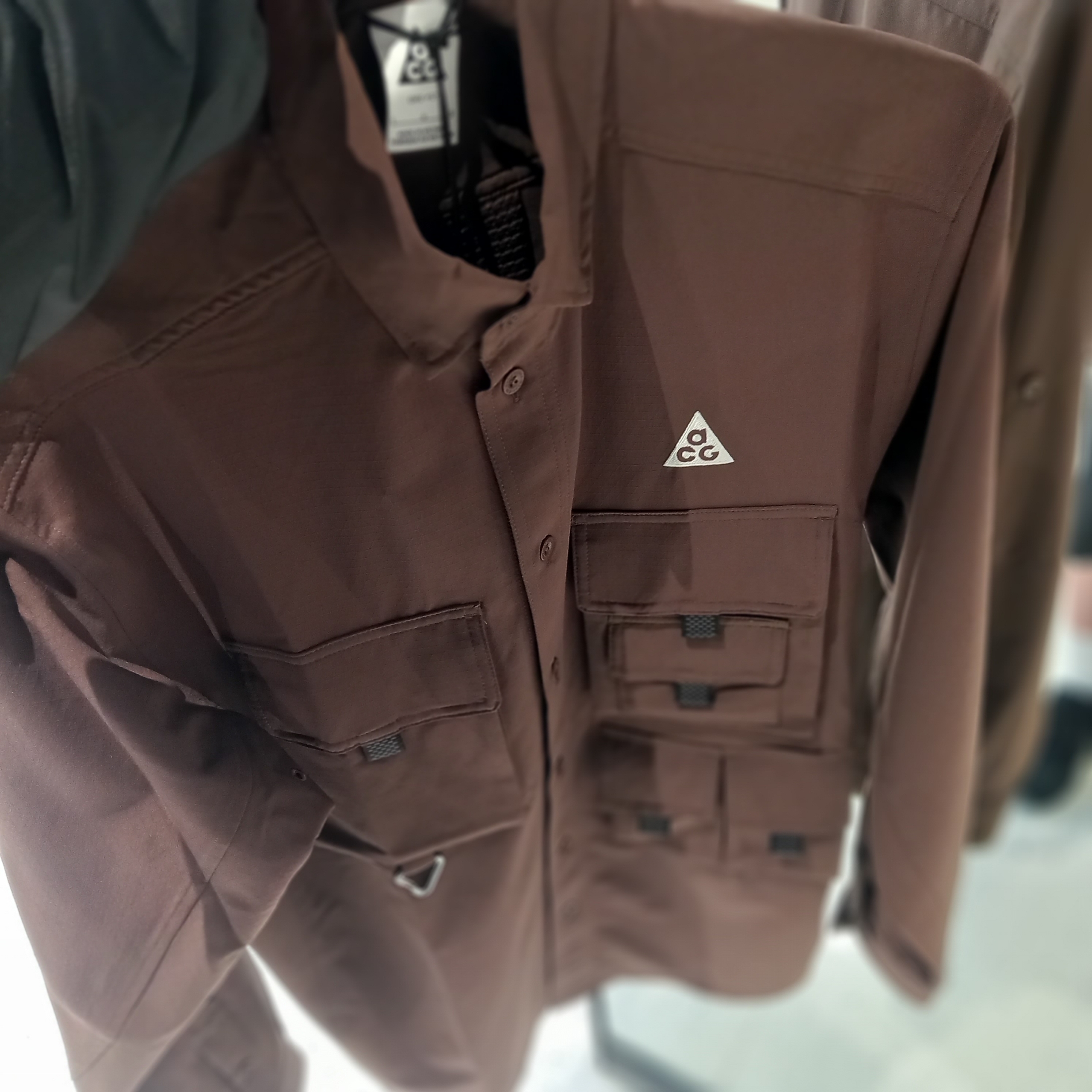 Nike ACG Rope De Dope Primaloft Therma-Fit Jacket Black Summit White - Asia, New Balance x Stone Island 991v2 Made in UK Black 착용 스타일 - 4