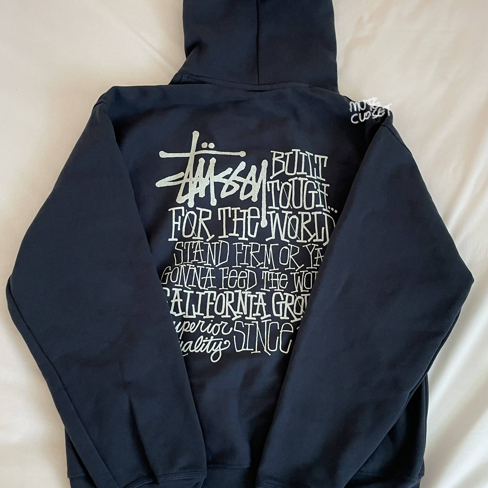 Stussy California Grown Hoodie Navy 착용 스타일