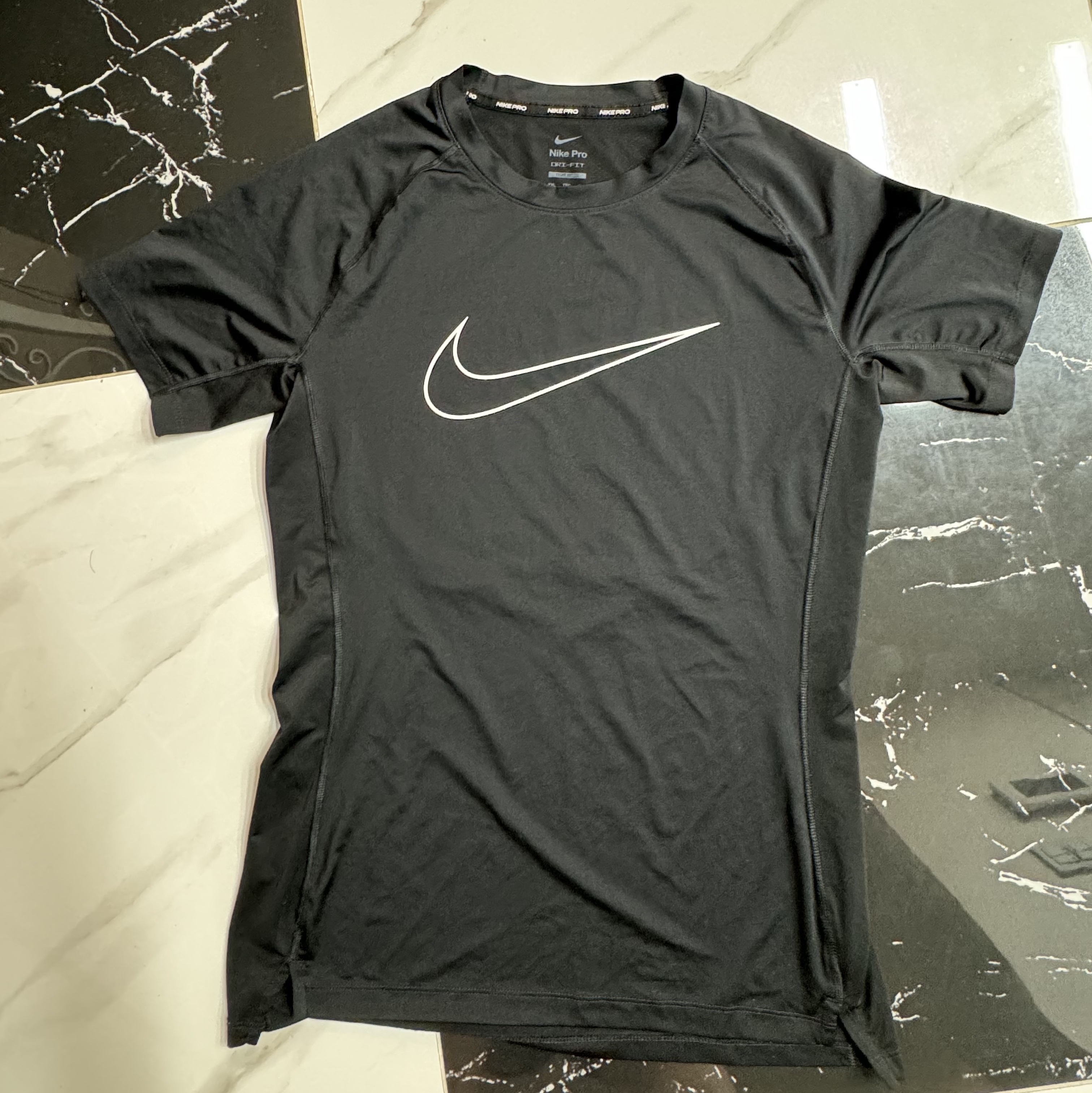 Nike Pro Dri-Fit Tight-Fit Short Sleeve Top Black - Asia 착용 스타일
