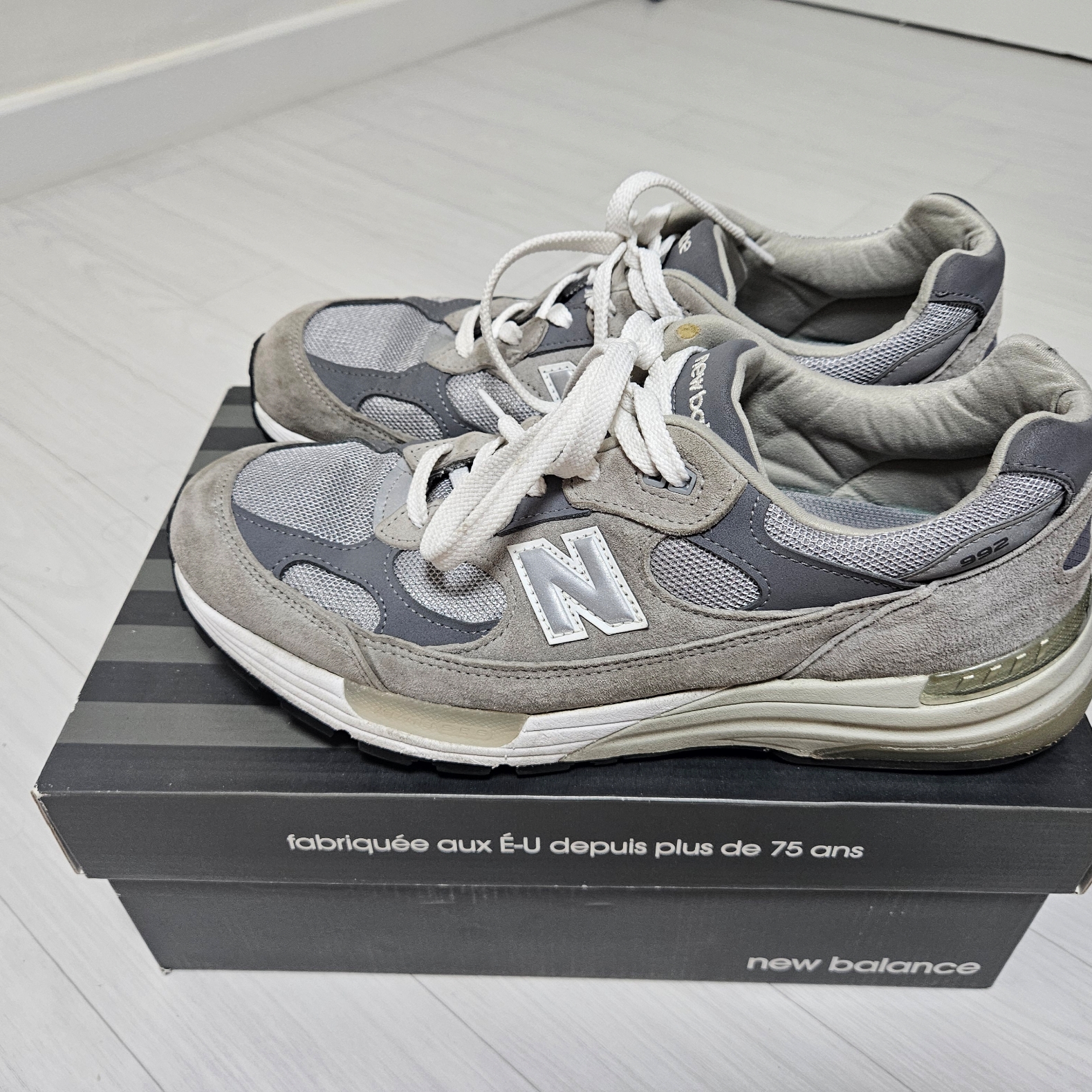 New Balance 992 Made in USA Grey - D Standard 착용 스타일