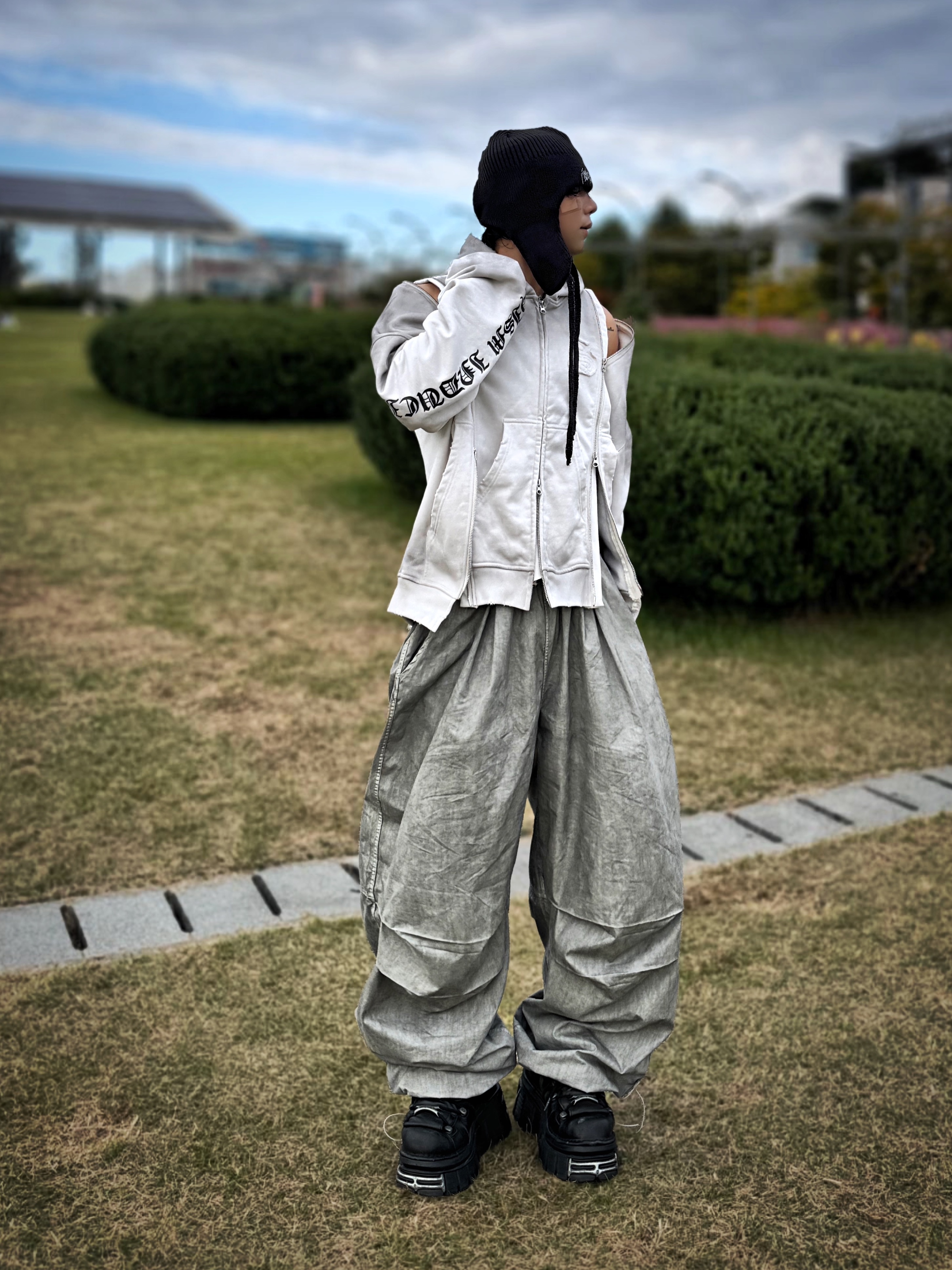 New Rock x Vetements Edition Gamer Ankle Boots Black 착용 스타일 - 3
