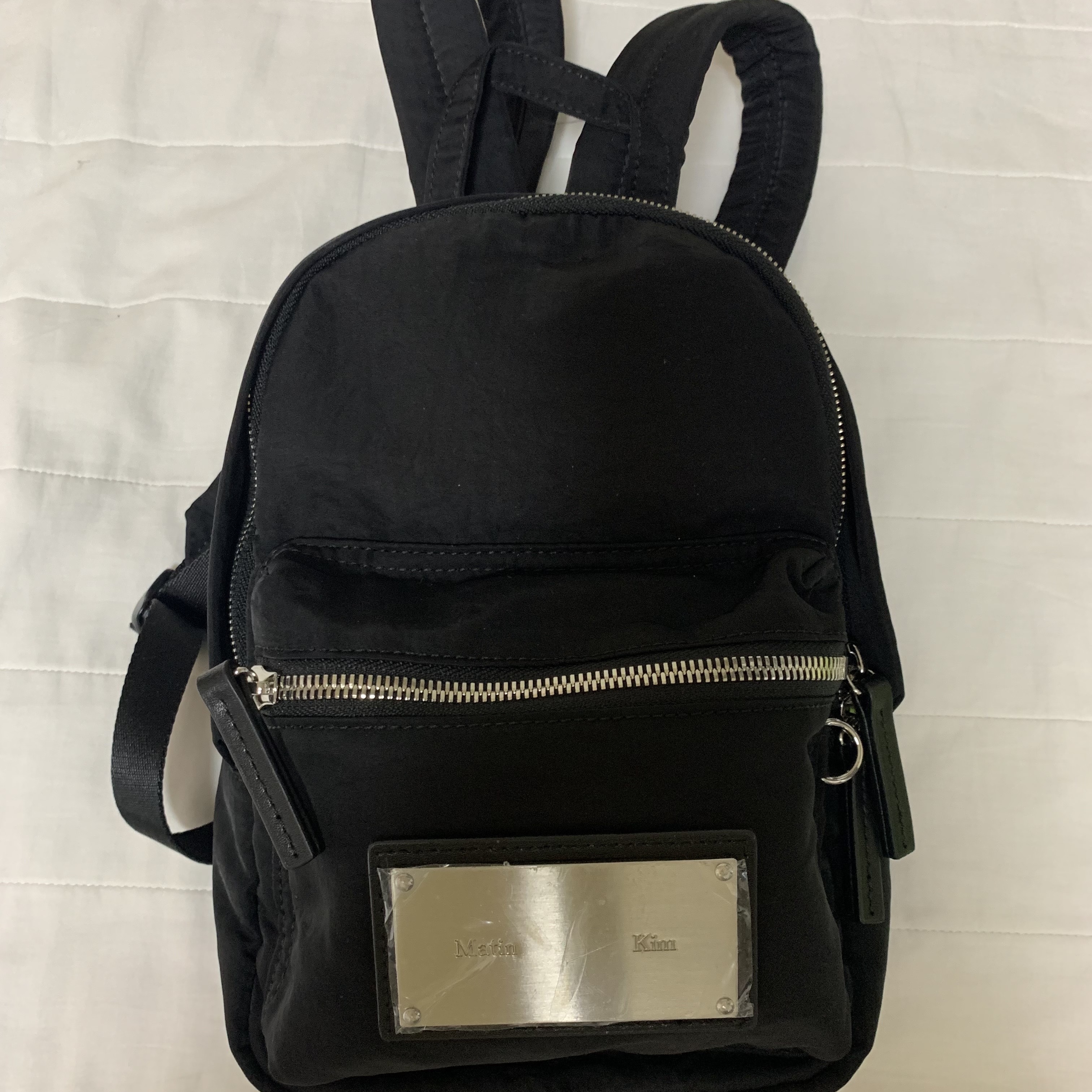 Matin Kim Baby Cargo All Day Backpack Black 착용 스타일