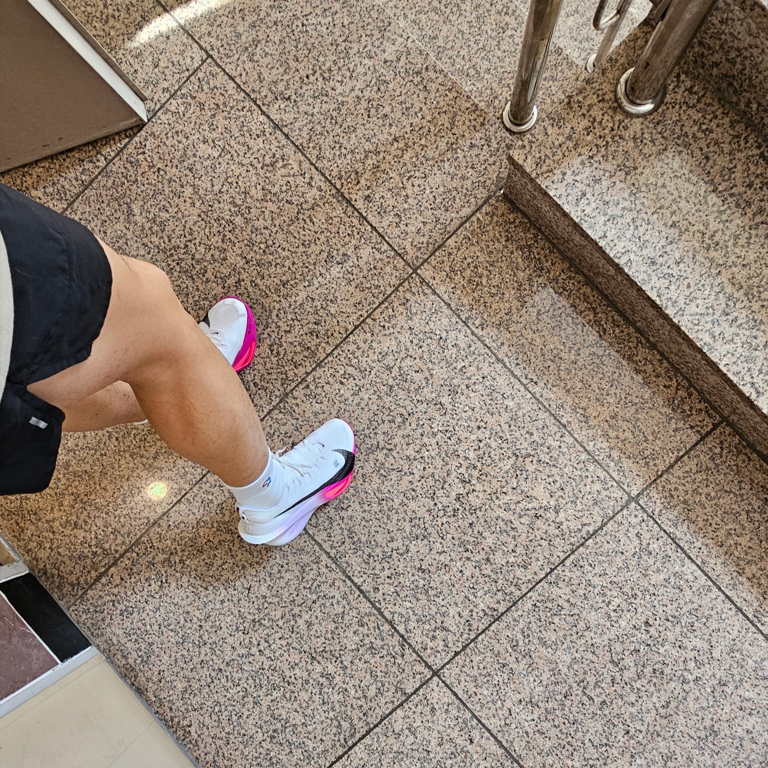 Nike Air Zoom Alphafly Next% 3 Hyper Pink 착용 스타일