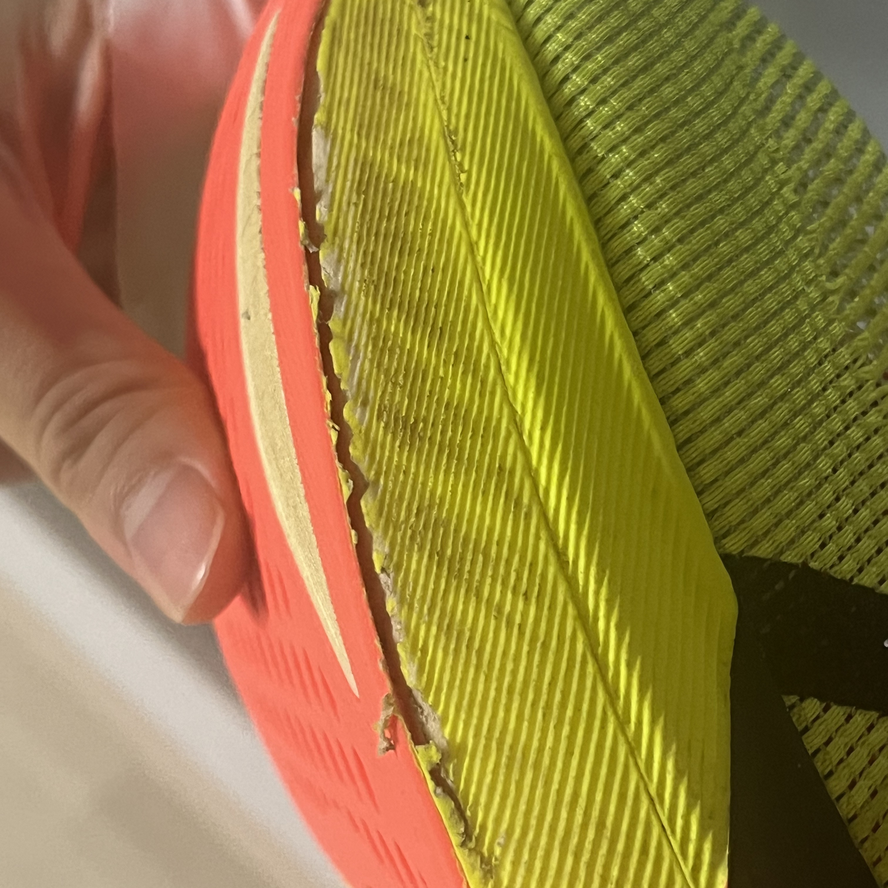 Asics Metaspeed Sky Paris Safety Yellow Black 착용 스타일 - 4