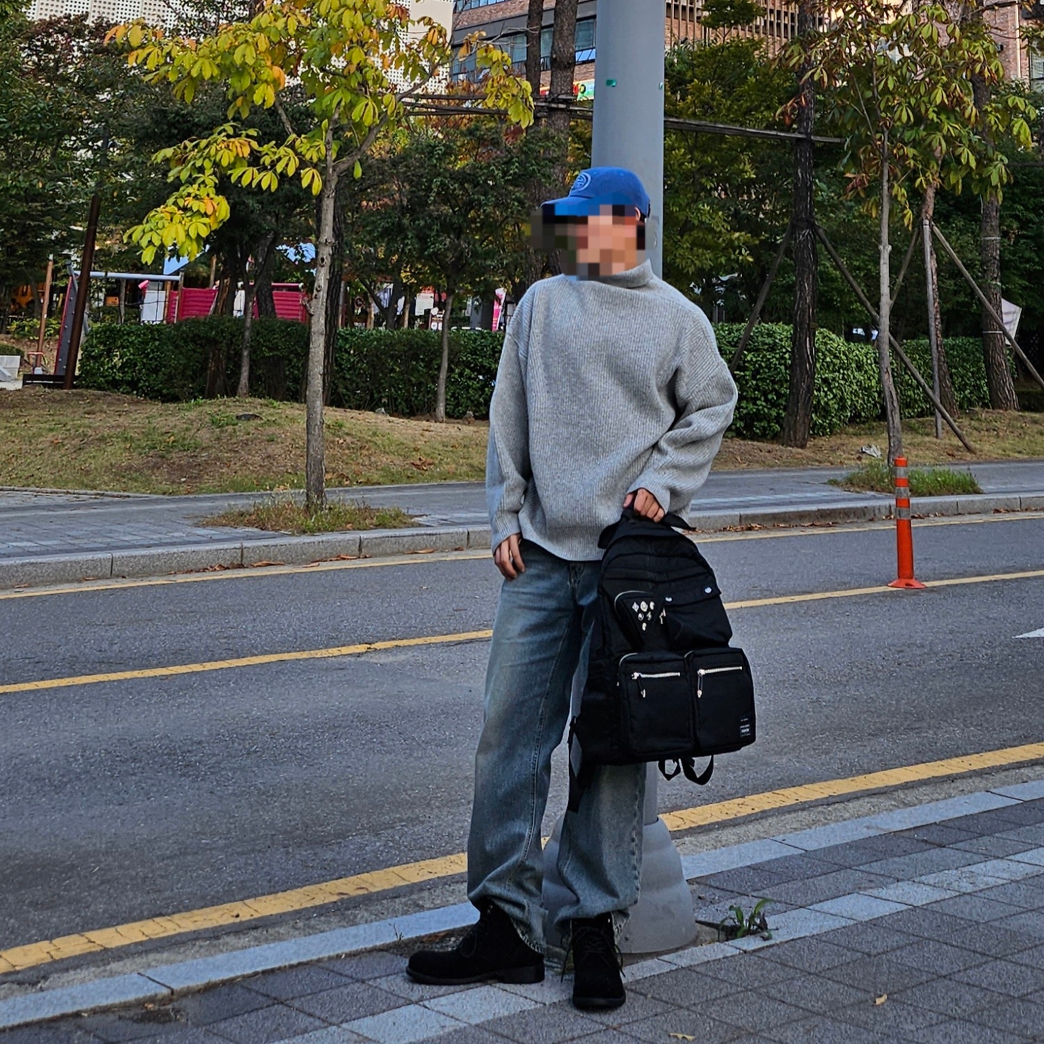 Porter x Toga Backpack Black 착용 스타일 - 2