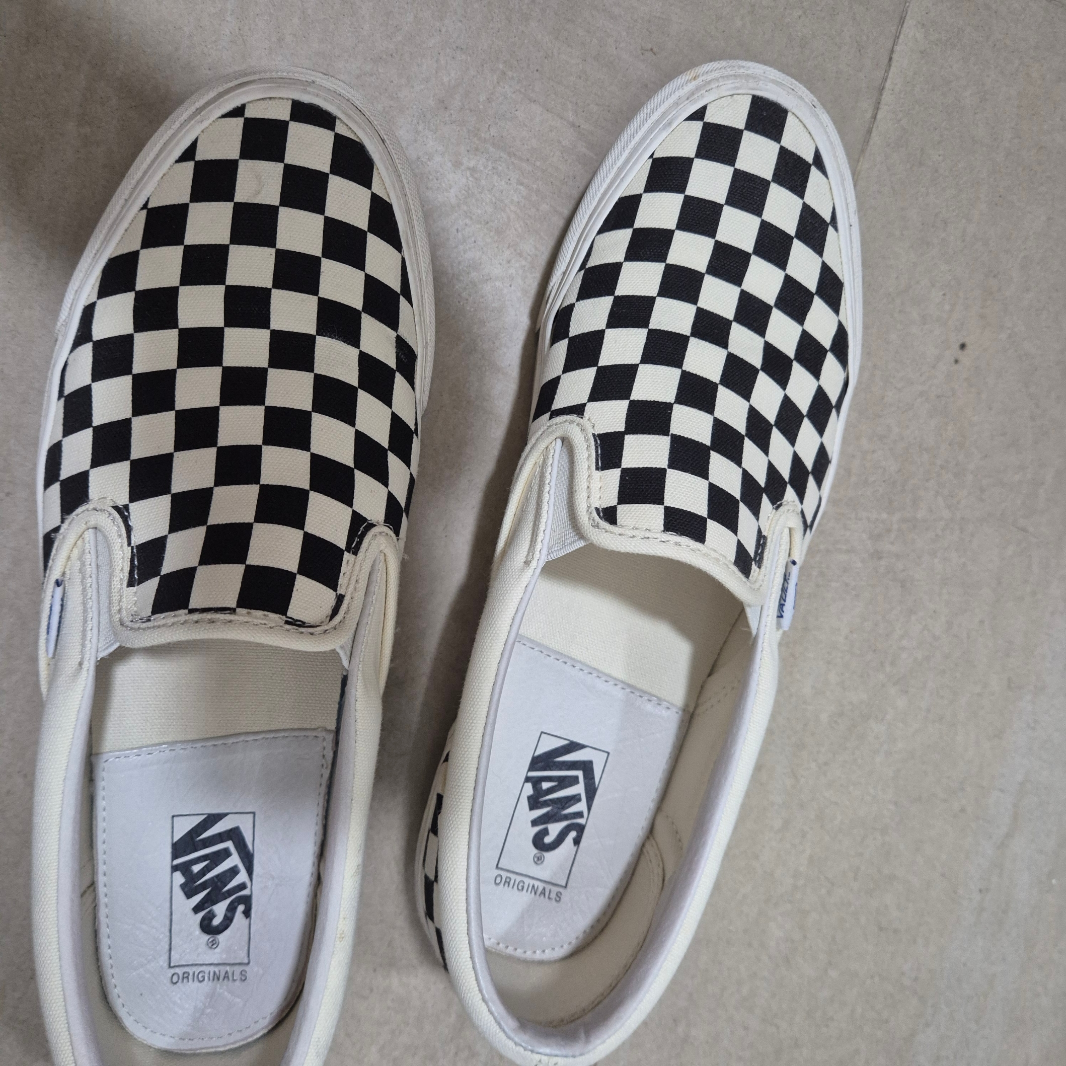 Vans Vault OG Classic Slip-On LX Checkerboard 착용 스타일