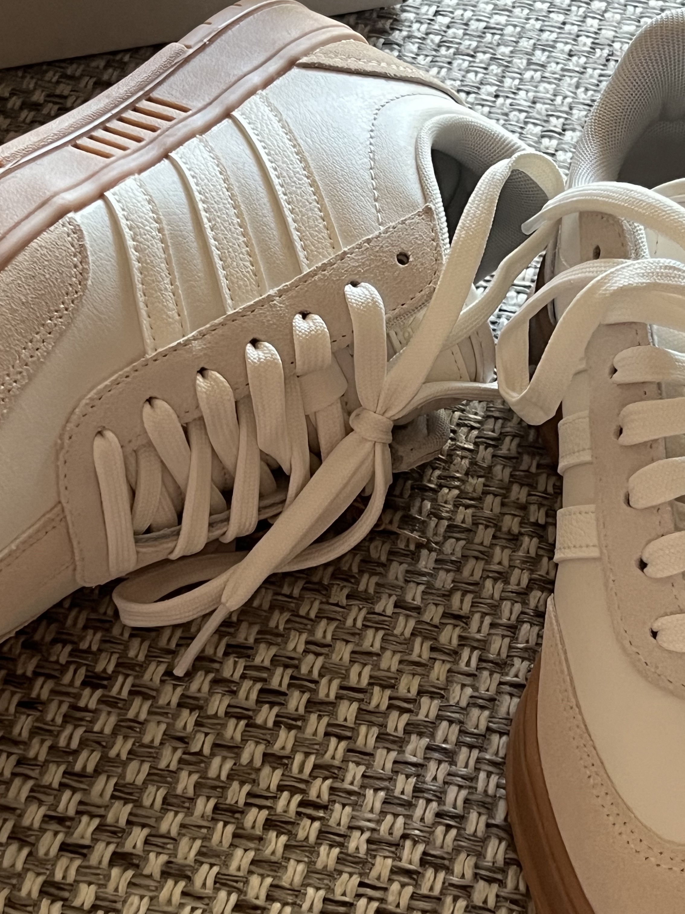 Adidas Tobacco Gruen Cream White Bliss 착용 스타일 - 3