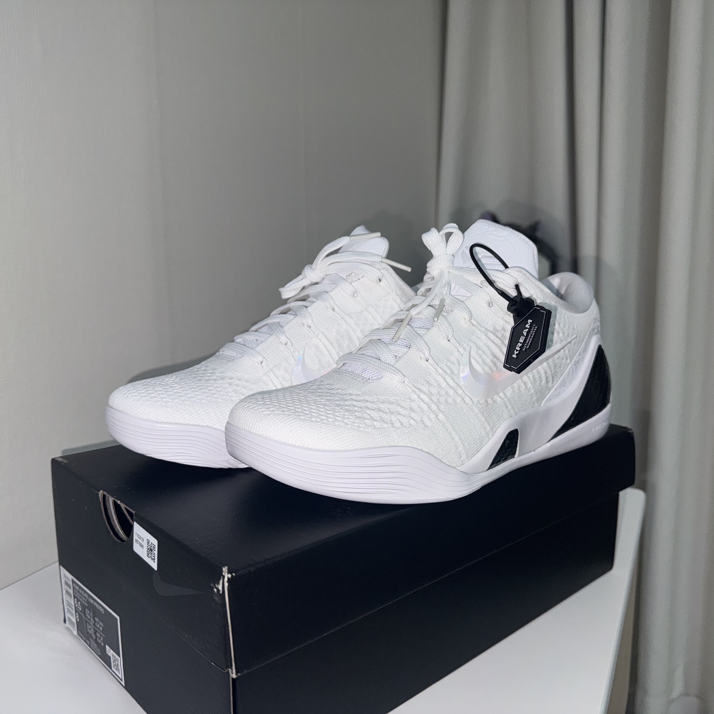 Nike Kobe 9 Elite Low Protro Halo 착용 스타일 - 2