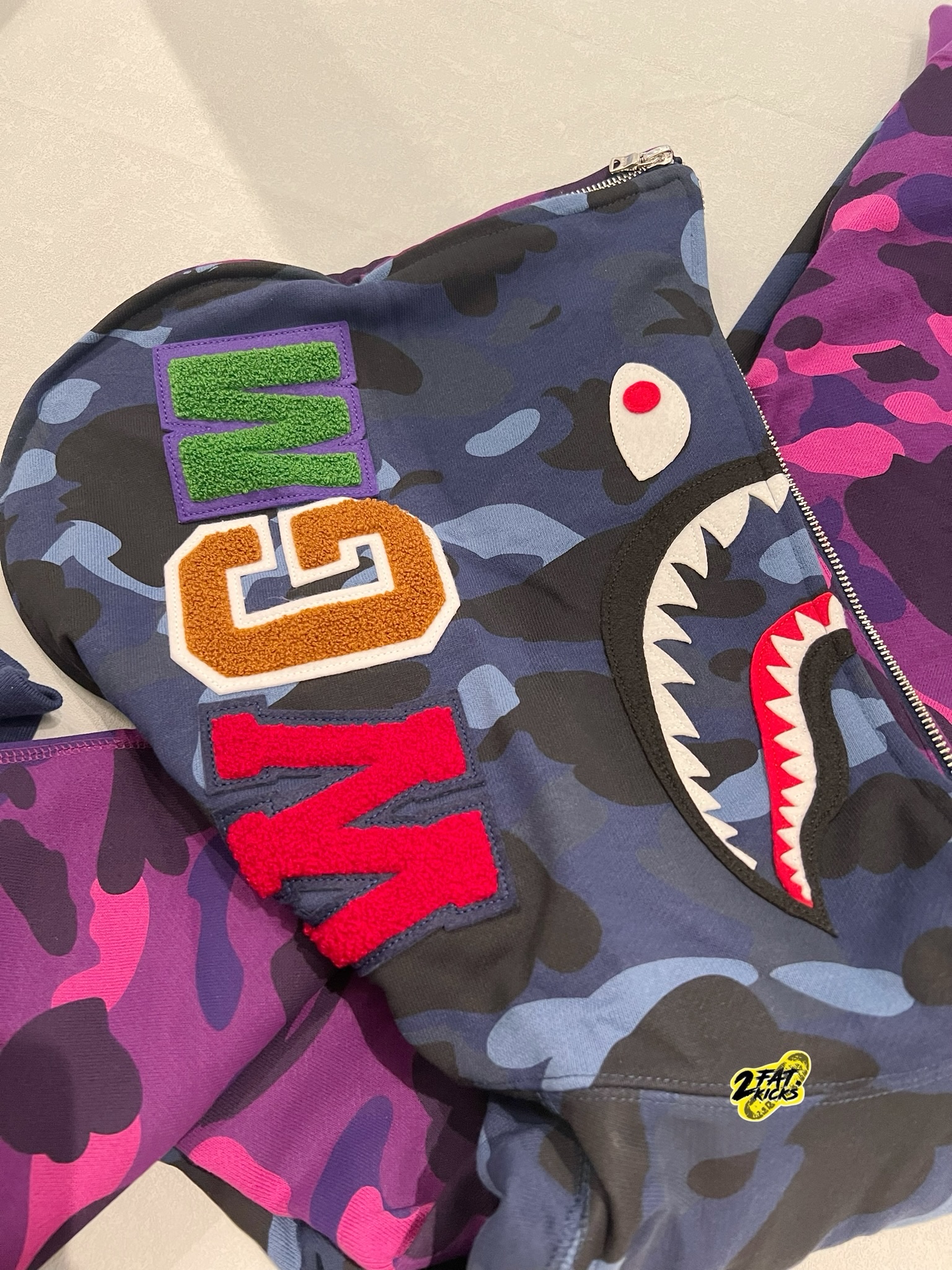 BAPE Color Camo Separate Shark Full Zip Hoodie Black Navy, BAPE Color Camo Separate Shark Full Zip Hoodie Navy Puple 착용 스타일 - 8