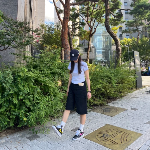 남희 데리고 첫외출🖤 | KREAM