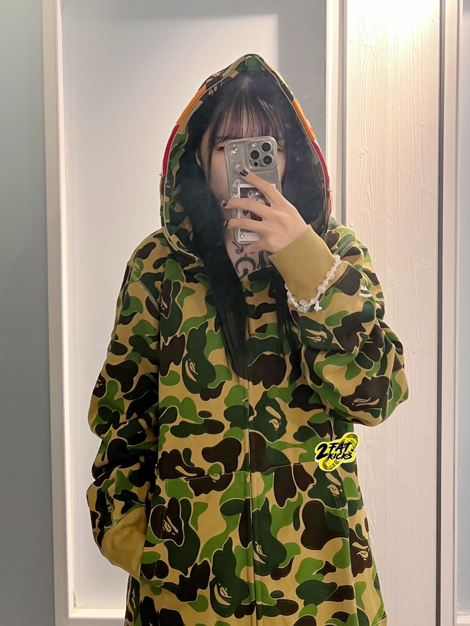 BAPE ABC Camo Tiger Full Zip Hoodie Army Green, BAPE ABC Camo Tiger Full Zip Hoodie Pink 착용 스타일 - 4