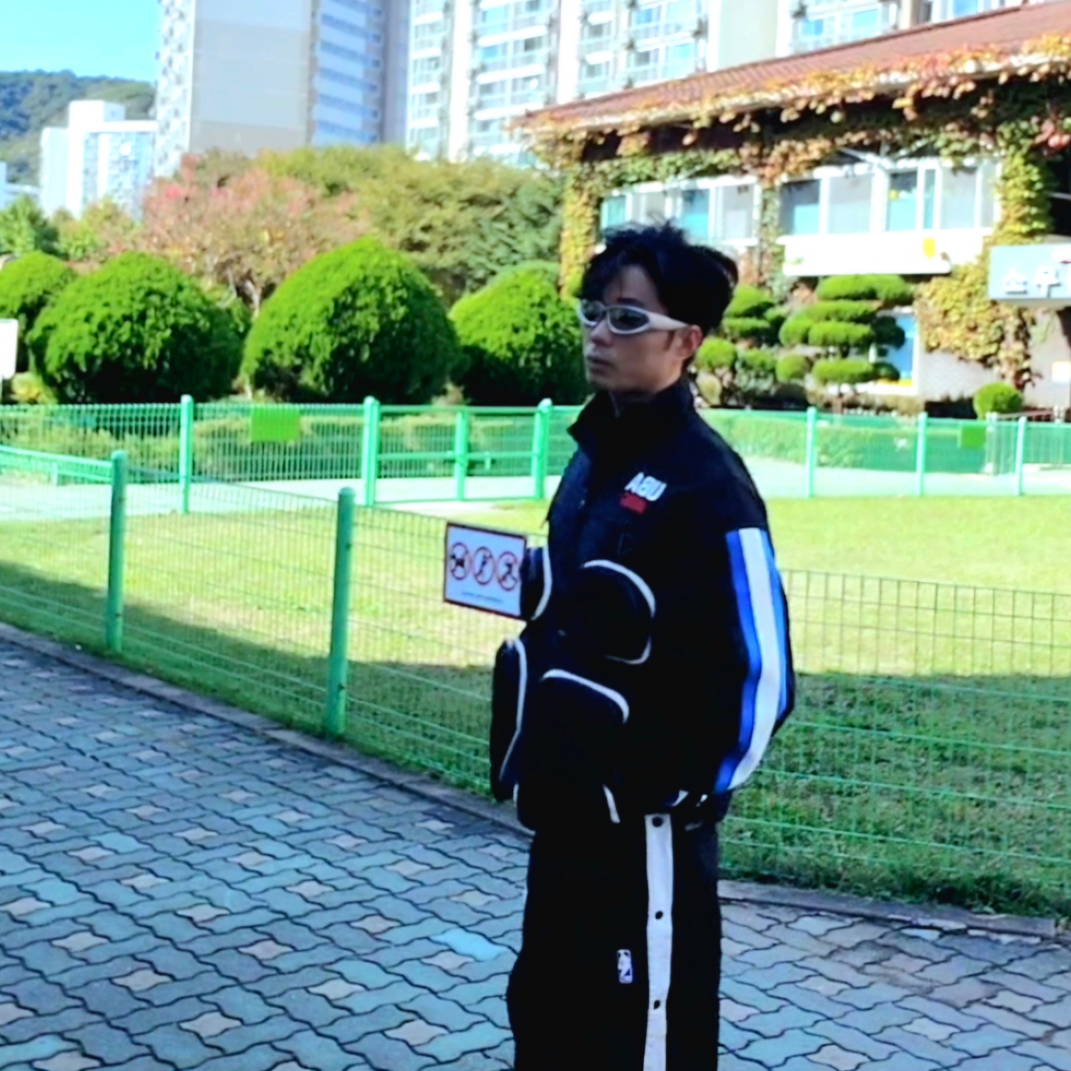 Nike x Undercover NRG Track Suit Black - Asia, (W) Nike x Ambush NBA Collection Nets Tearaway Pants - Asia 착용 스타일 - 1