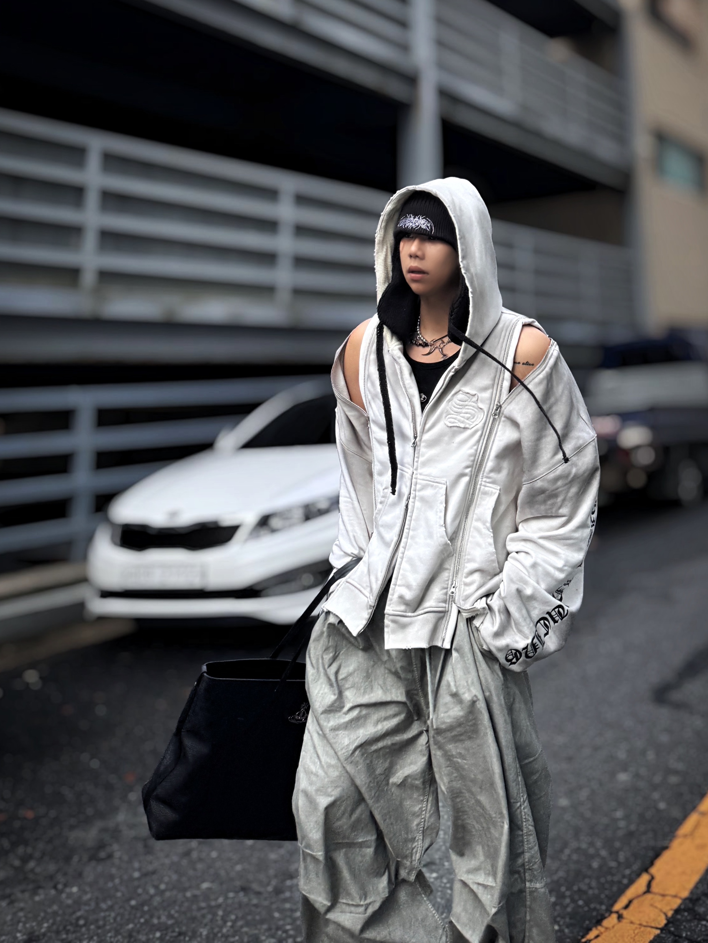 New Rock x Vetements Edition Gamer Ankle Boots Black 착용 스타일 - 1
